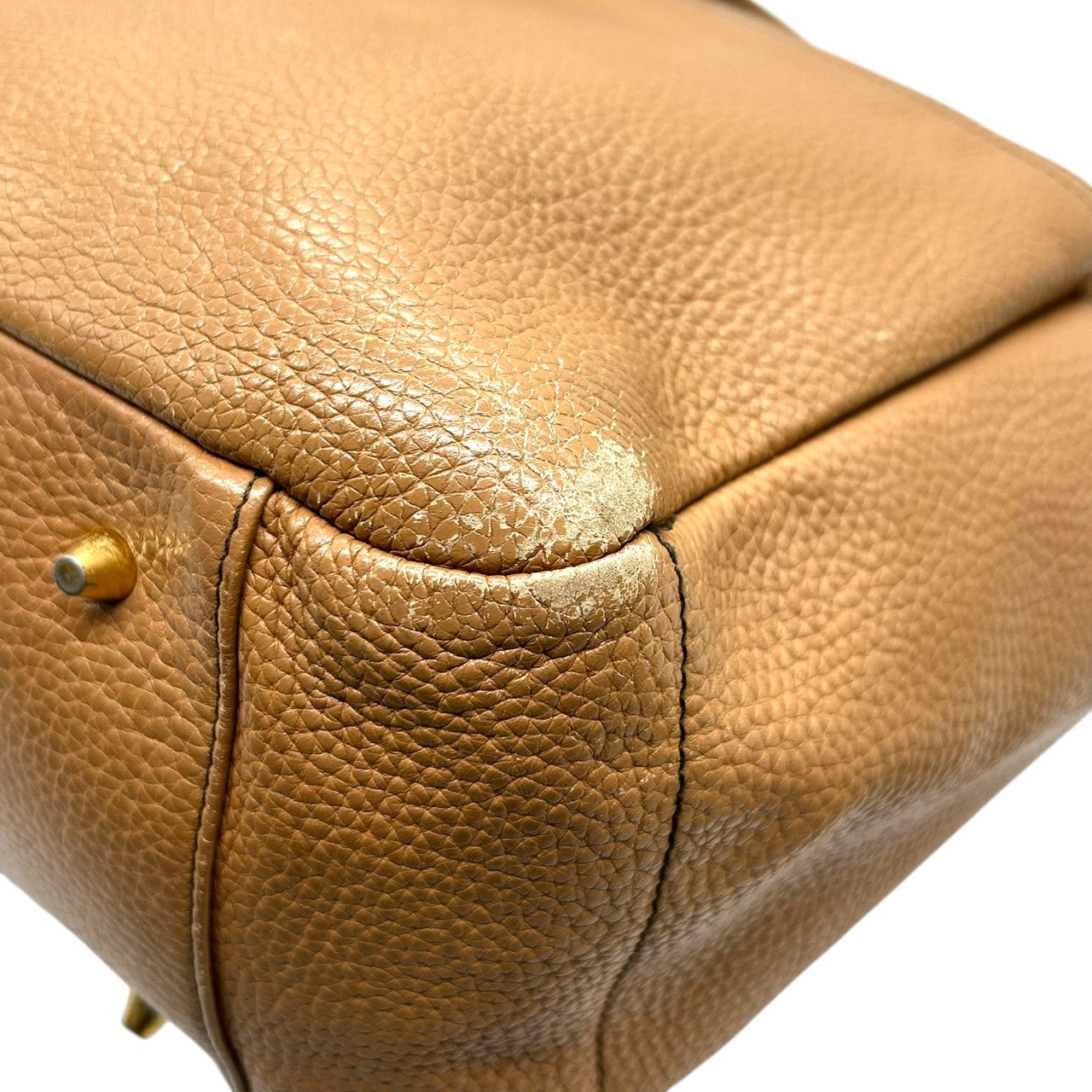 フルラ FURLA トートバッグ ハンドバッグ ショルダーバッグ 2WAY 斜め掛け可 レザー 本革 シボ革 ベージュ キャメル ライトブラウン シンプル ゴールド金具 ロゴ レディース 肩掛け クロスボディ 大容量 通勤 通学 鞄 カバン s99