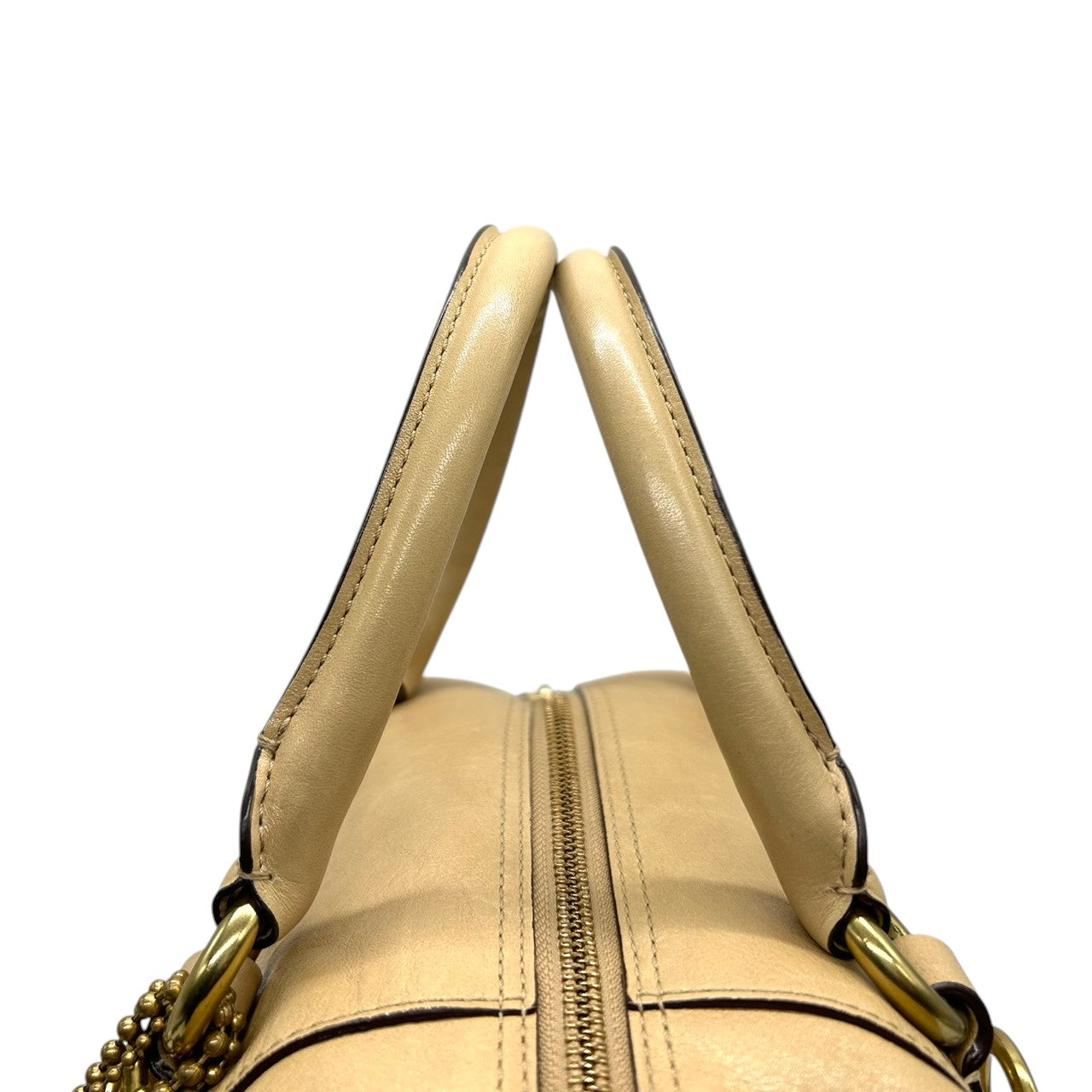 美品 コーチ COACH マディソン サブリナ 12937 ショルダーバッグ ハンドバッグ 2WAY ミニボストン ドクターズバッグ レザー 本革 ベージュ キャメル 馬車金具 ロゴチャーム レディース 肩掛け ワンショルダー 上品 高級 鞄 カバン s85