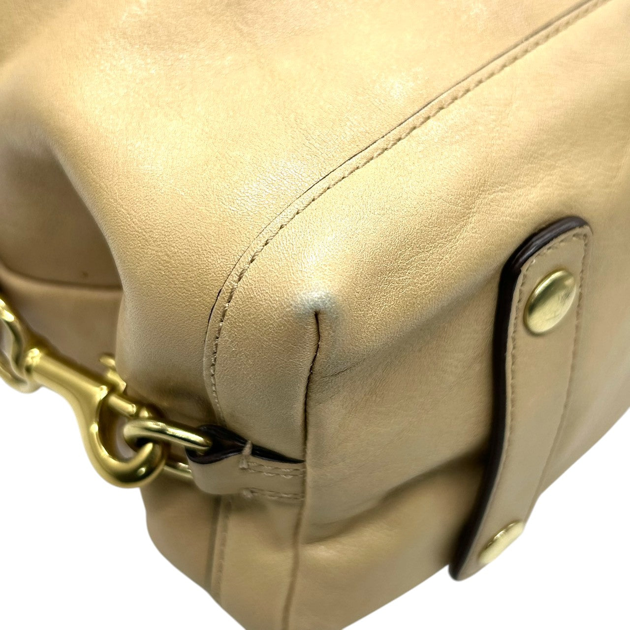 美品 コーチ COACH マディソン サブリナ 12937 ショルダーバッグ ハンドバッグ 2WAY ミニボストン ドクターズバッグ レザー 本革 ベージュ キャメル 馬車金具 ロゴチャーム レディース 肩掛け ワンショルダー 上品 高級 鞄 カバン s85