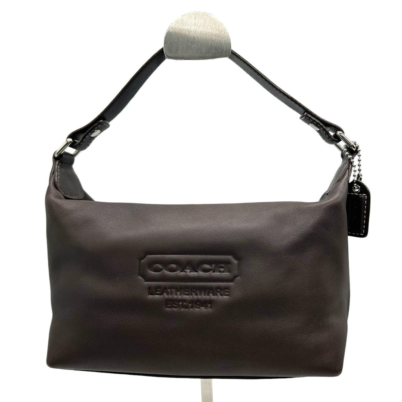 美品 コーチ COACH レザー ハンドバッグ アクセサリーポーチ ミニバッグ 本革 ダークブラウン こげ茶 エンボスロゴ ステッチ レディース ポーチ バニティ 化粧ポーチ サブバッグ シンプル 上品 軽量 お出かけ 鞄 カバン s85