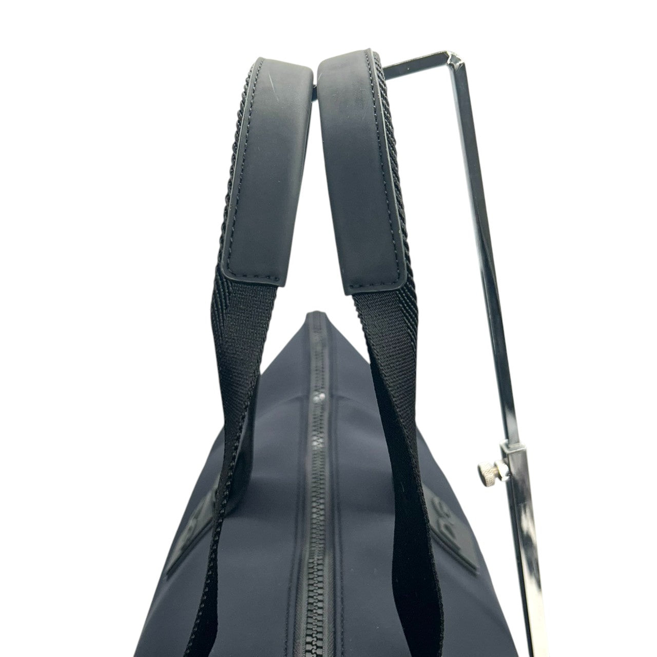 美品 ドルチェアンドガッバーナ Dolce & Gabbana トートバッグ ボストンバッグ 2WAY 斜め掛け可 ナイロン ブラック 黒 DGロゴ ラバーロゴ 大容量 旅行 トラベル ジム メンズ ユニセックス 肩掛け 鞄 カバン X3