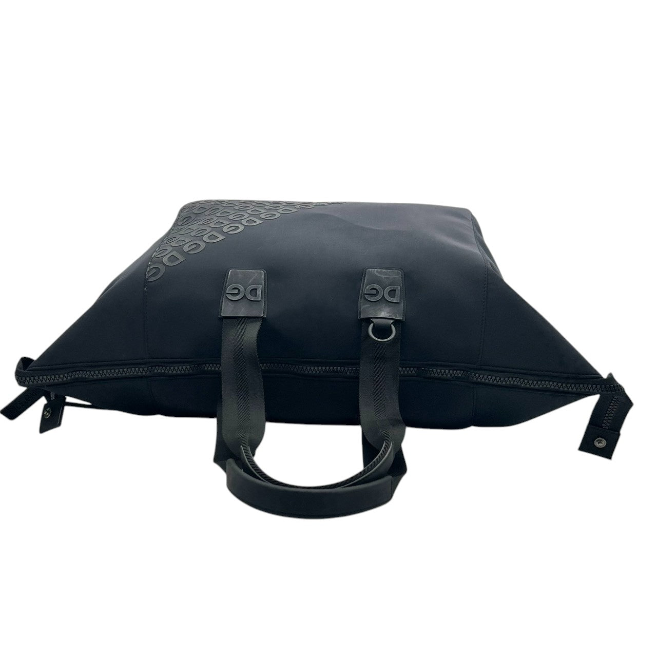 美品 ドルチェアンドガッバーナ Dolce & Gabbana トートバッグ ボストンバッグ 2WAY 斜め掛け可 ナイロン ブラック 黒 DGロゴ ラバーロゴ 大容量 旅行 トラベル ジム メンズ ユニセックス 肩掛け 鞄 カバン X3