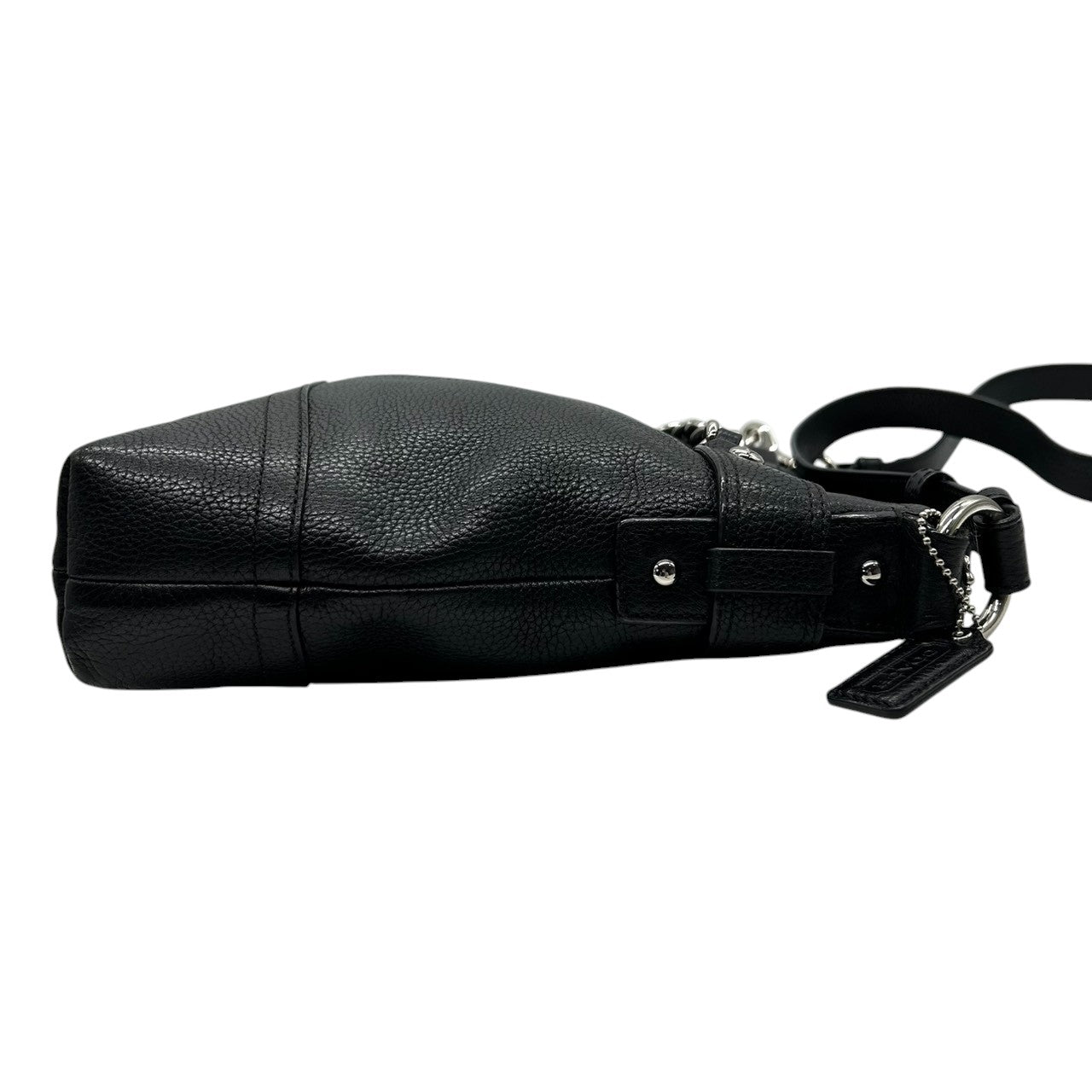 コーチ COACH デイジー F18863 ショルダーバッグ ハンドバッグ 2WAY 斜め掛け可 レザー 本革 ブラック 黒 チェーン チャーム付 シルバー金具 レディース 肩掛け ワンショルダー カジュアル 通勤 通学 鞄 カバン s46