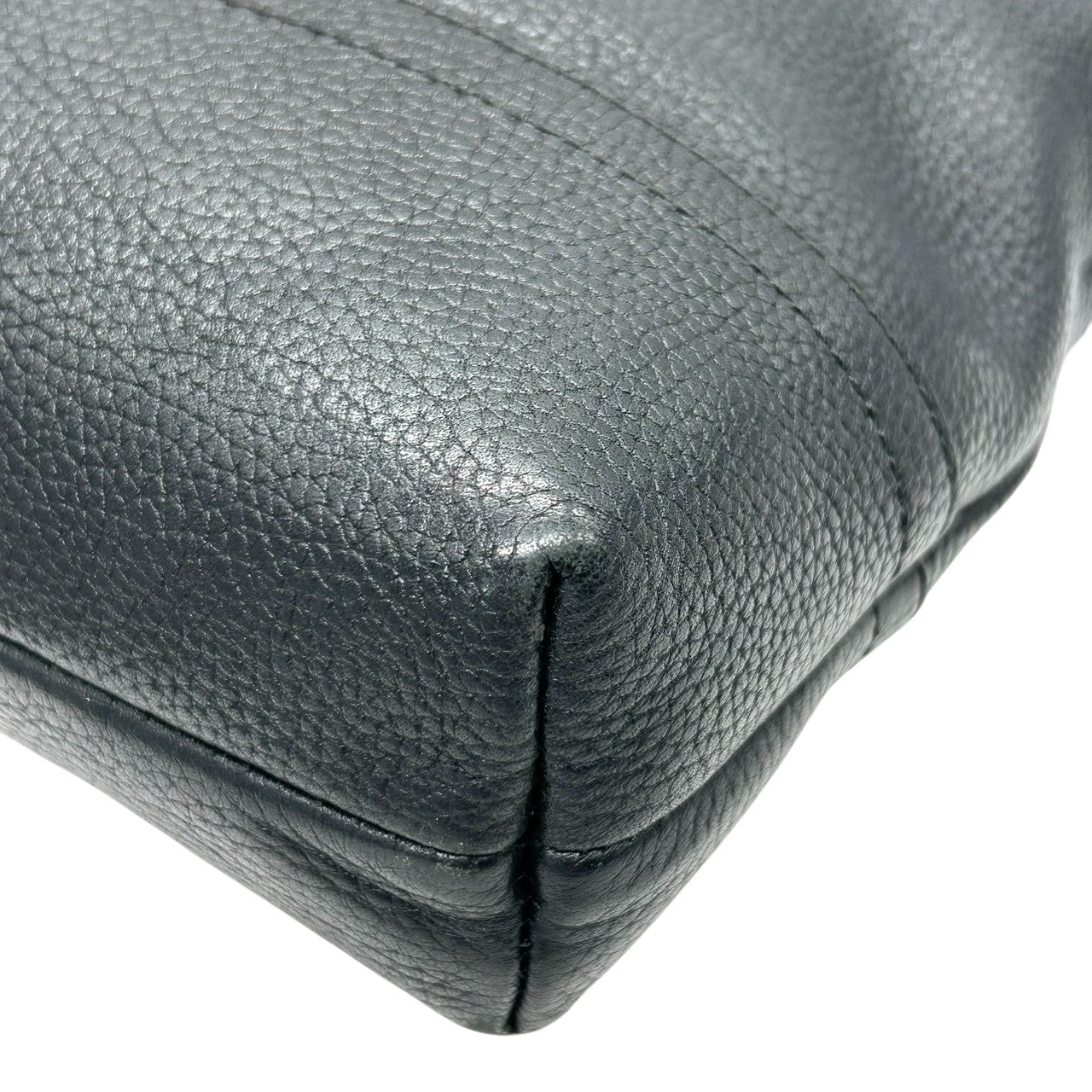 コーチ COACH デイジー F18863 ショルダーバッグ ハンドバッグ 2WAY 斜め掛け可 レザー 本革 ブラック 黒 チェーン チャーム付 シルバー金具 レディース 肩掛け ワンショルダー カジュアル 通勤 通学 鞄 カバン s46