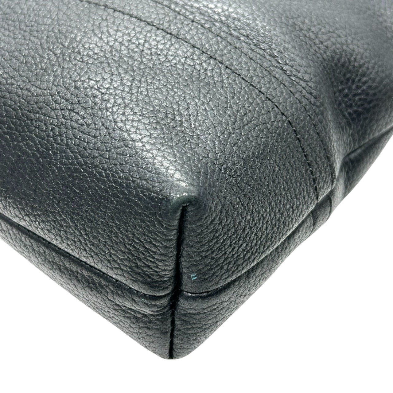 コーチ COACH デイジー F18863 ショルダーバッグ ハンドバッグ 2WAY 斜め掛け可 レザー 本革 ブラック 黒 チェーン チャーム付 シルバー金具 レディース 肩掛け ワンショルダー カジュアル 通勤 通学 鞄 カバン s46