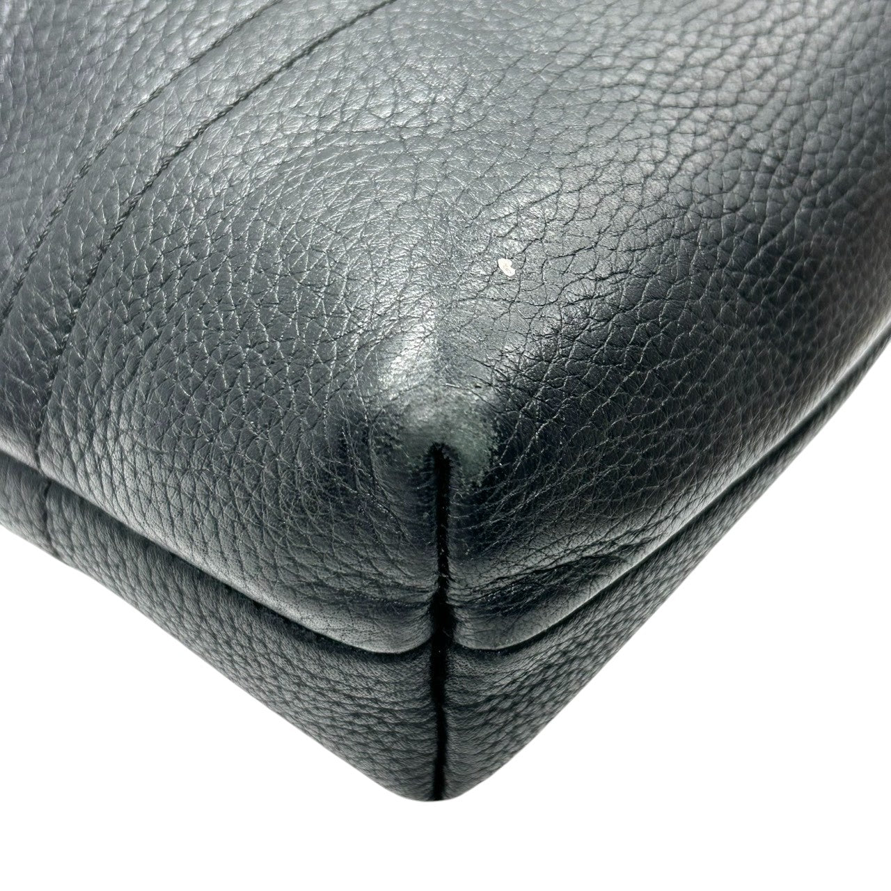 コーチ COACH デイジー F18863 ショルダーバッグ ハンドバッグ 2WAY 斜め掛け可 レザー 本革 ブラック 黒 チェーン チャーム付 シルバー金具 レディース 肩掛け ワンショルダー カジュアル 通勤 通学 鞄 カバン s46