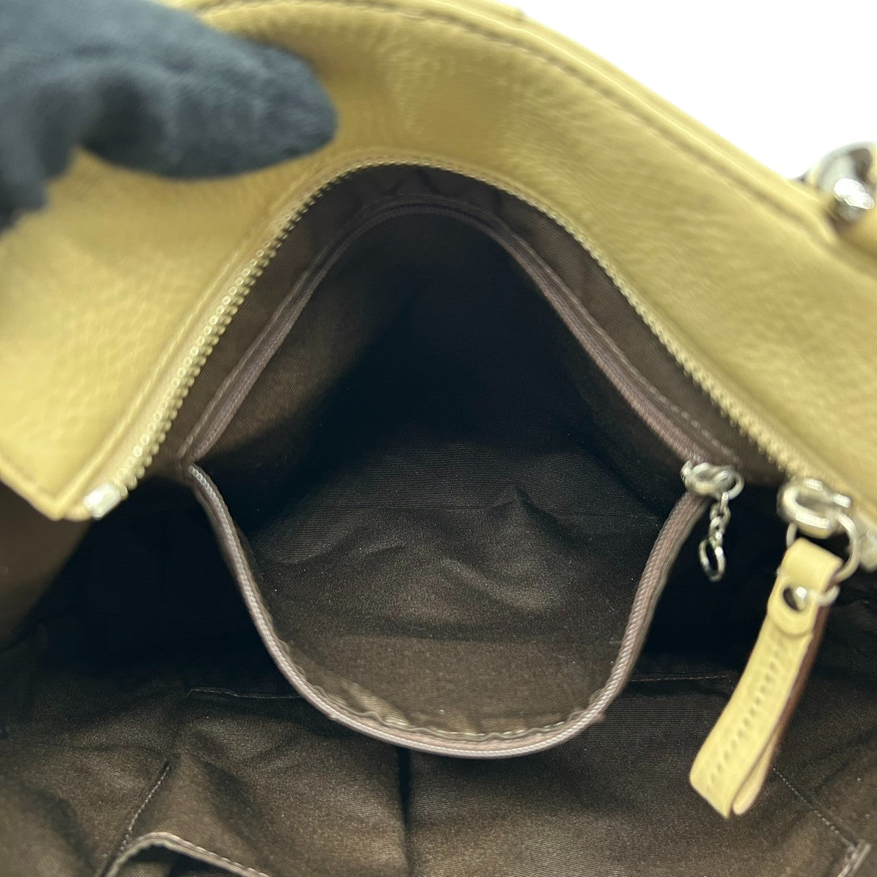 美品 コーチ COACH ブリーカー F13089 トートバッグ ショルダーバッグ レザー 本革 ベージュ クリーム アイボリー 肩掛け ワンショルダー A4収納可 シンプル エレガント バックル レディース 通勤 通学 鞄 カバン U7