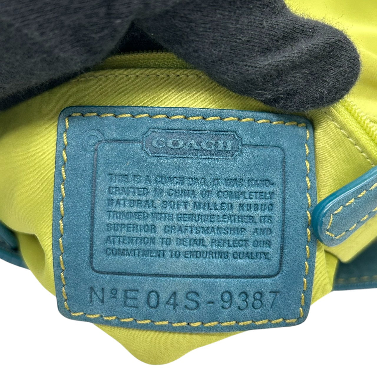 コーチ COACH 9387 ショルダーバッグ ワンショルダー ヌバック レザー 本革 ブルー ターコイズ 青 リング金具 チェーン 肩掛け ビンテージ レトロ 裏地ライムグリーン ネオンカラー レディース 鞄 カバン 希少 s38