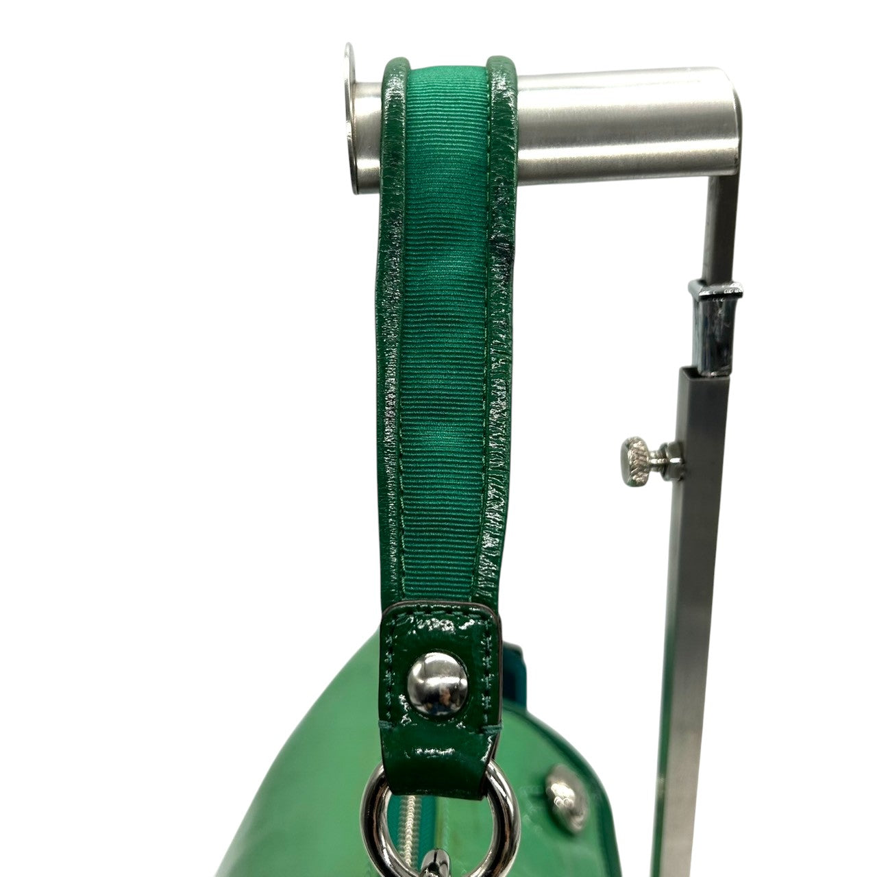 コーチ COACH ポピー パテントレザー 2WAY ショルダーバッグ ワンショルダー ハンドバッグ 13852 エナメル グリーン ラメ チャーム付き 斜め掛け可 レディース ポップ 個性的 s12