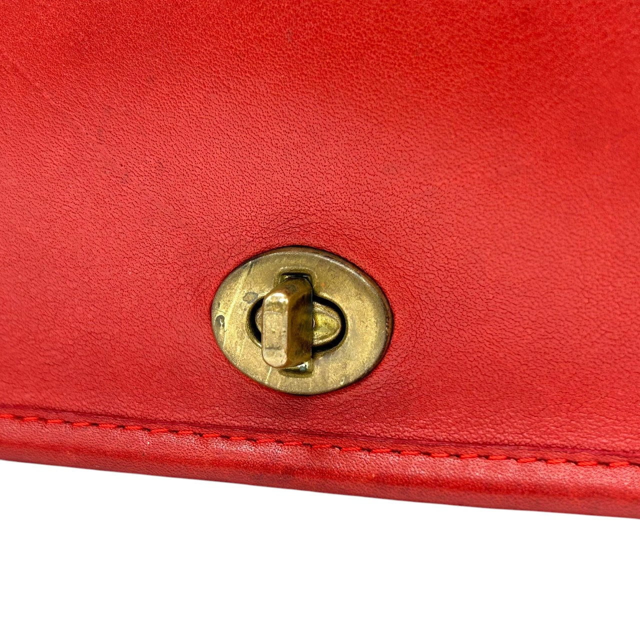 美品 希少 オールドコーチ OLD COACH 6866 USA製 ショルダーバッグ ポシェット クラッチバッグ 2WAY 斜め掛け可 グラブタンレザー 本革 レッド 赤 ターンロック ビンテージ クラシック レトロ レディース 鞄 s12