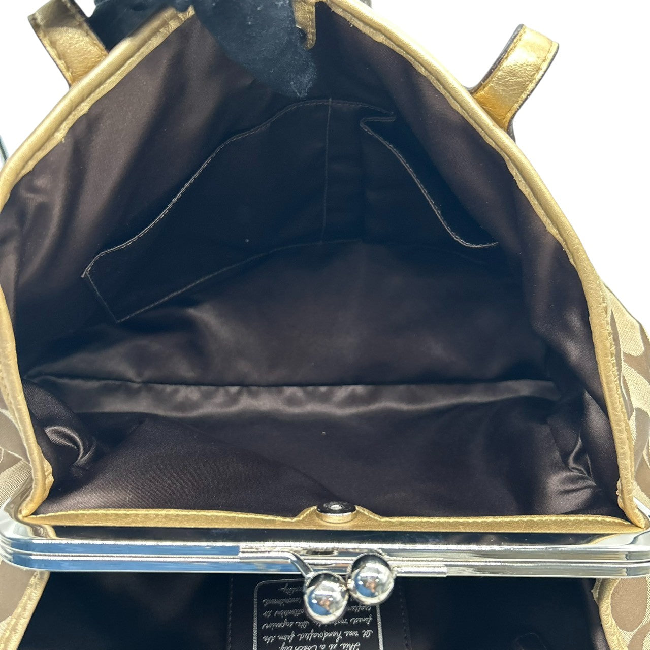 コーチ COACH シグネチャー ストライプ フレーム キャリーオール F13533 トートバッグ ショルダーバッグ ワンショルダー がま口 キスロック キャンバス レザー 本革 カーキ ブラウン ゴールド 肩掛け A4収納可 レディース 鞄 カバン s18