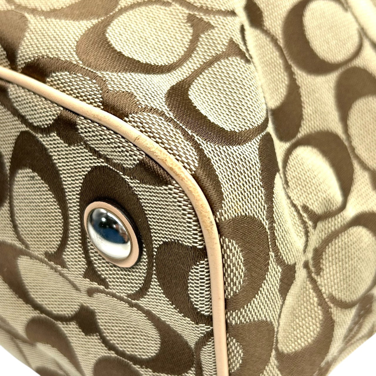 コーチ COACH シグネチャー ストライプ キャリーオール F27363 トートバッグ ショルダーバッグ 肩掛け キャンバス レザー ベージュ カーキ アイボリー 3室構造 A4収納可 レディース 鞄 カバン s18