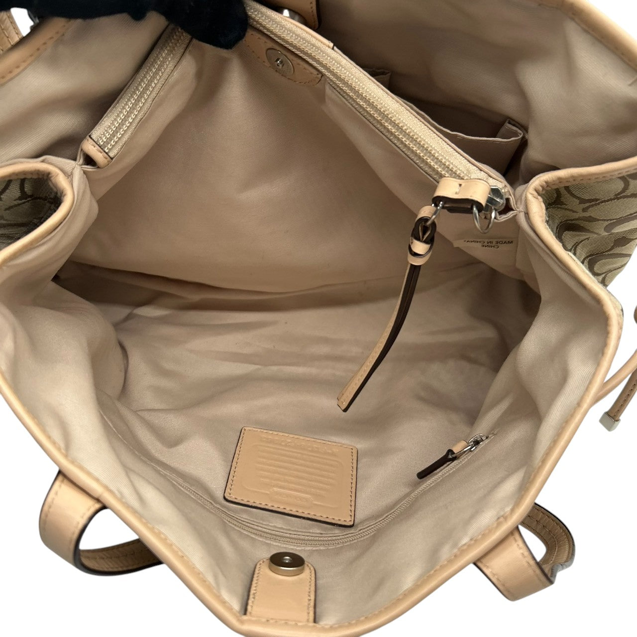 コーチ COACH シグネチャー ストライプ キャリーオール F27363 トートバッグ ショルダーバッグ 肩掛け キャンバス レザー ベージュ カーキ アイボリー 3室構造 A4収納可 レディース 鞄 カバン s18