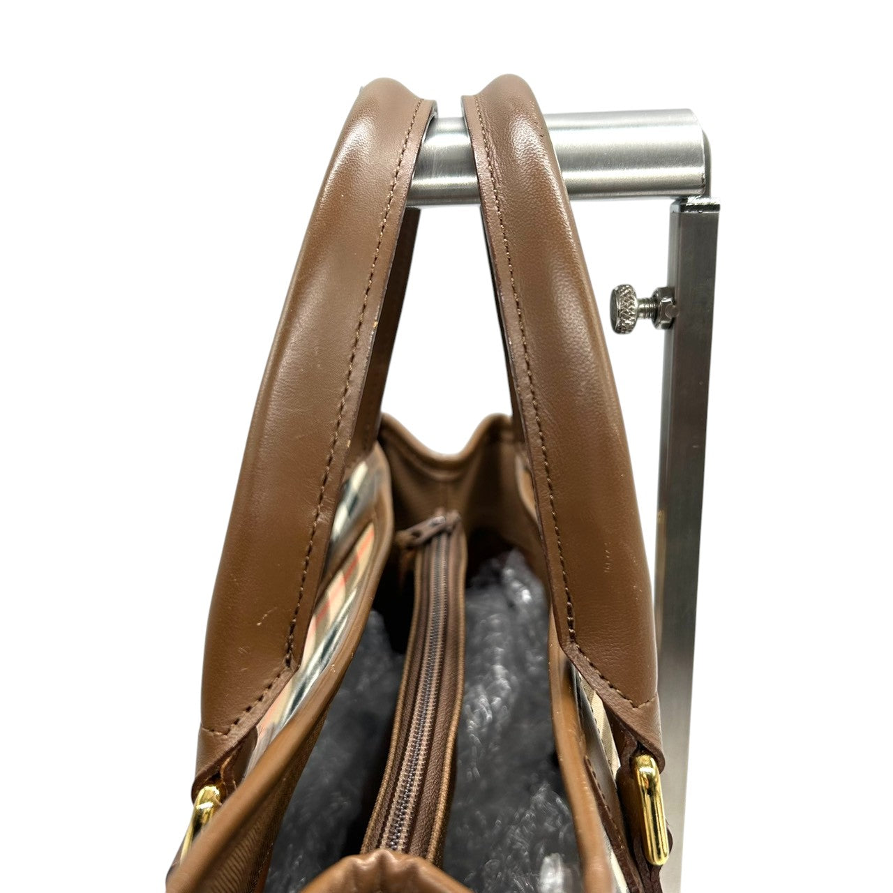 美品 バーバリー BURBERRY ノバチェック シャドーホース トートバッグ ハンドバッグ ナイロン レザー 本革 ベージュ 茶 ブラウン ロゴパッチ 自立可 レディース 鞄 カバン 軽量 クラシック エレガント 上品 通勤 通学 お出かけ オールド s56