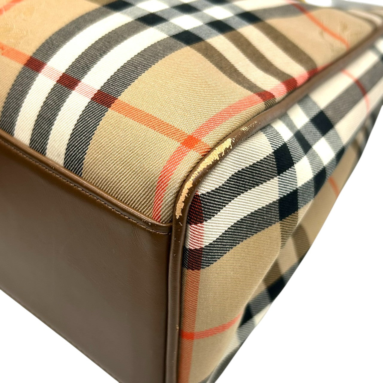 美品 バーバリー BURBERRY ノバチェック シャドーホース トートバッグ ハンドバッグ ナイロン レザー 本革 ベージュ 茶 ブラウン ロゴパッチ 自立可 レディース 鞄 カバン 軽量 クラシック エレガント 上品 通勤 通学 お出かけ オールド s56