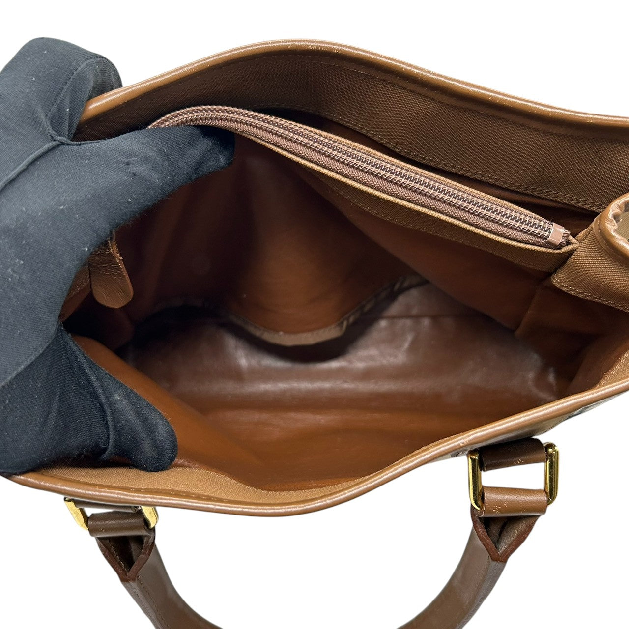 美品 バーバリー BURBERRY ノバチェック シャドーホース トートバッグ ハンドバッグ ナイロン レザー 本革 ベージュ 茶 ブラウン ロゴパッチ 自立可 レディース 鞄 カバン 軽量 クラシック エレガント 上品 通勤 通学 お出かけ オールド s56