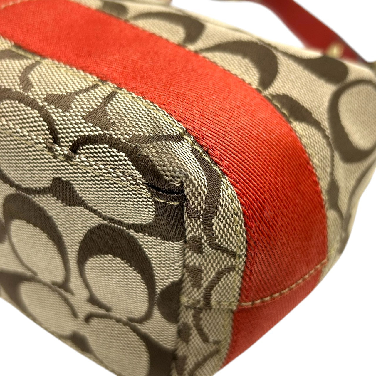 美品 コーチ COACH シグネチャー ヘリテージ ストライプ デミポーチ 40757 アクセサリーポーチ ハンドバッグ ミニバッグ キャンバス レザー ベージュ ブラウン 茶 レッド 赤 オレンジ レディース 鞄 s34