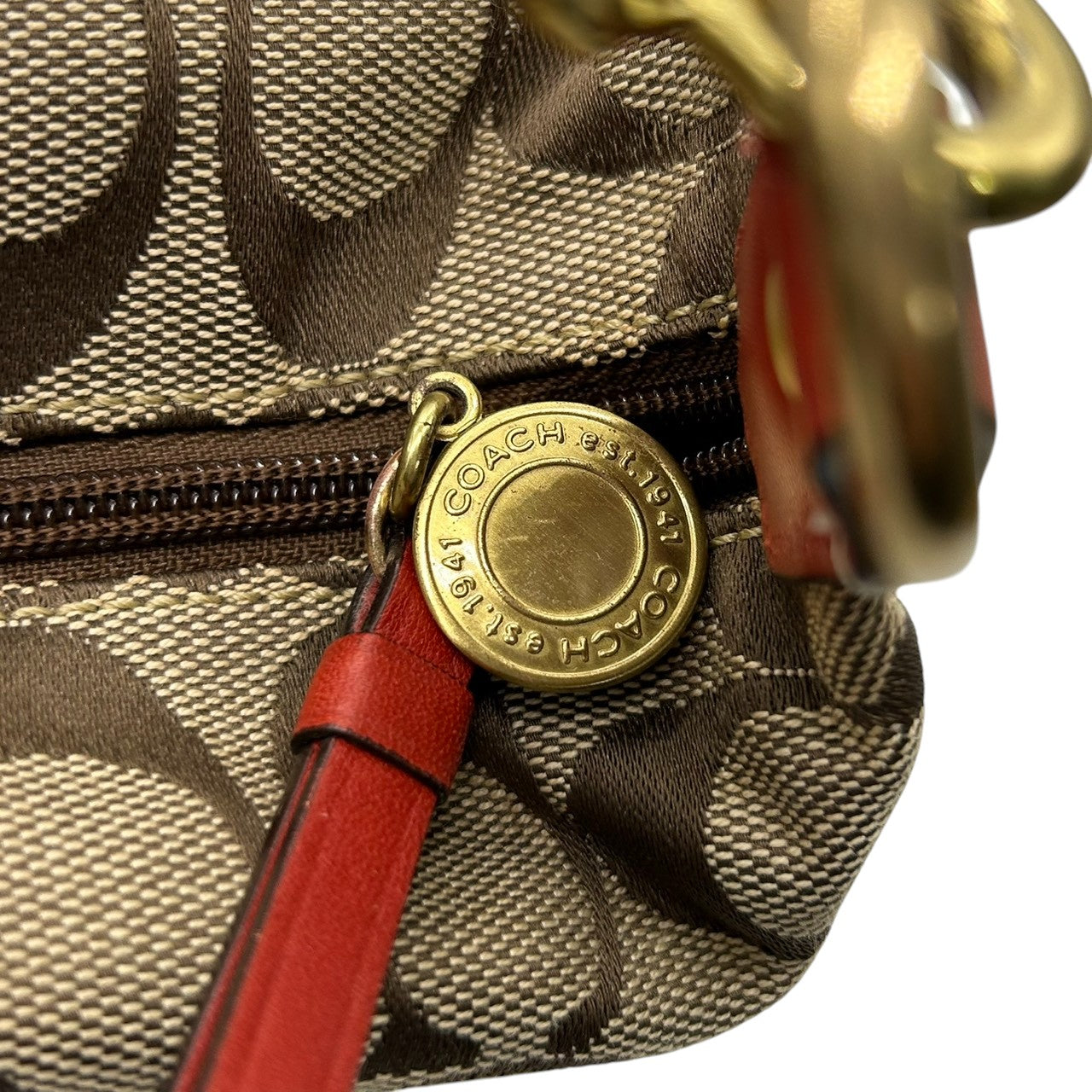 美品 コーチ COACH シグネチャー ヘリテージ ストライプ デミポーチ 40757 アクセサリーポーチ ハンドバッグ ミニバッグ キャンバス レザー ベージュ ブラウン 茶 レッド 赤 オレンジ レディース 鞄 s34