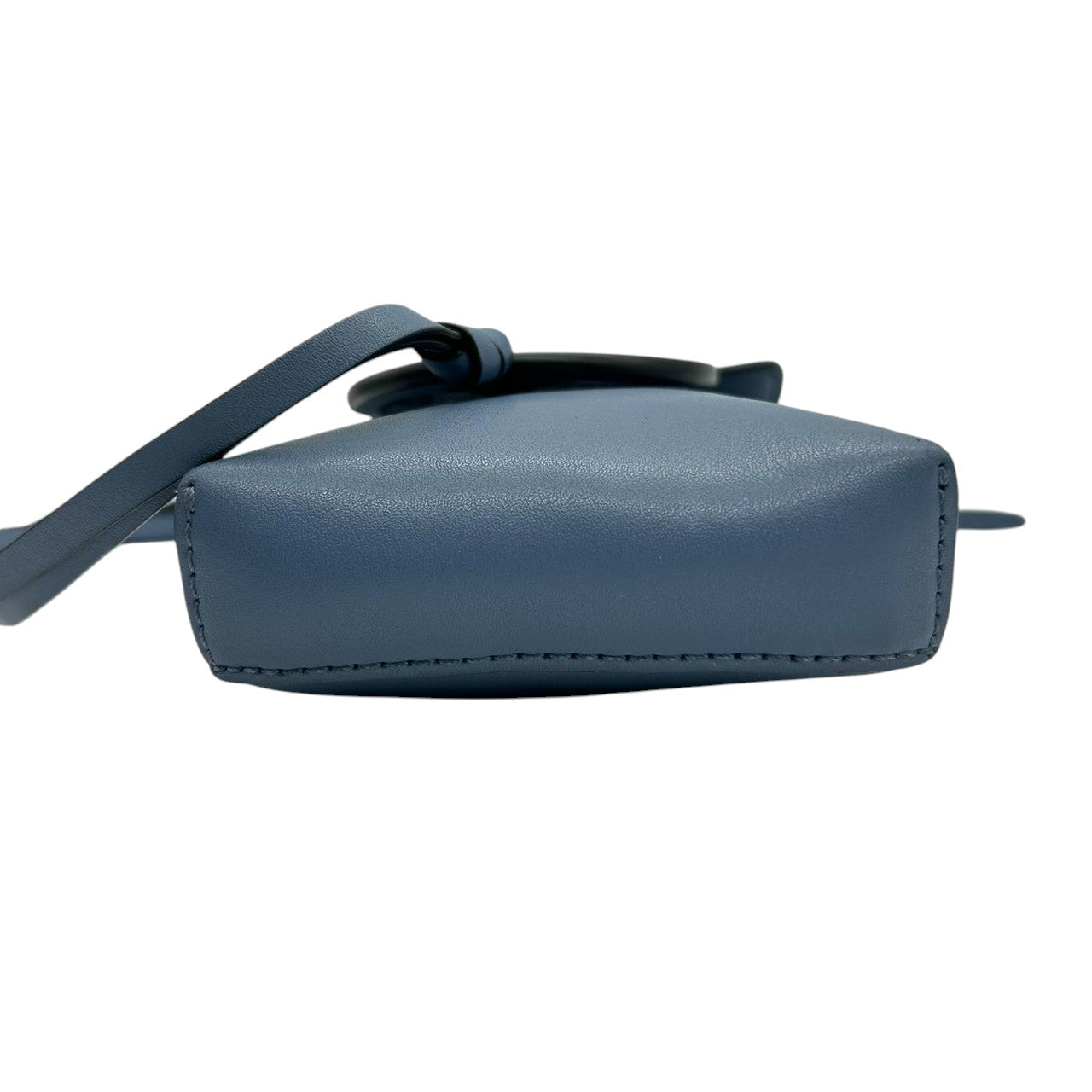 美品 トリーバーチ TORY BURCH ミラー Miller フォンクロスボディ スマホショルダー バッグ ポーチ レザー 本革 ブルー 水色 デカロゴ 斜め掛け ポシェット ミニバッグ サコッシュ レディース 鞄 カバン 軽量 コンパクト s34