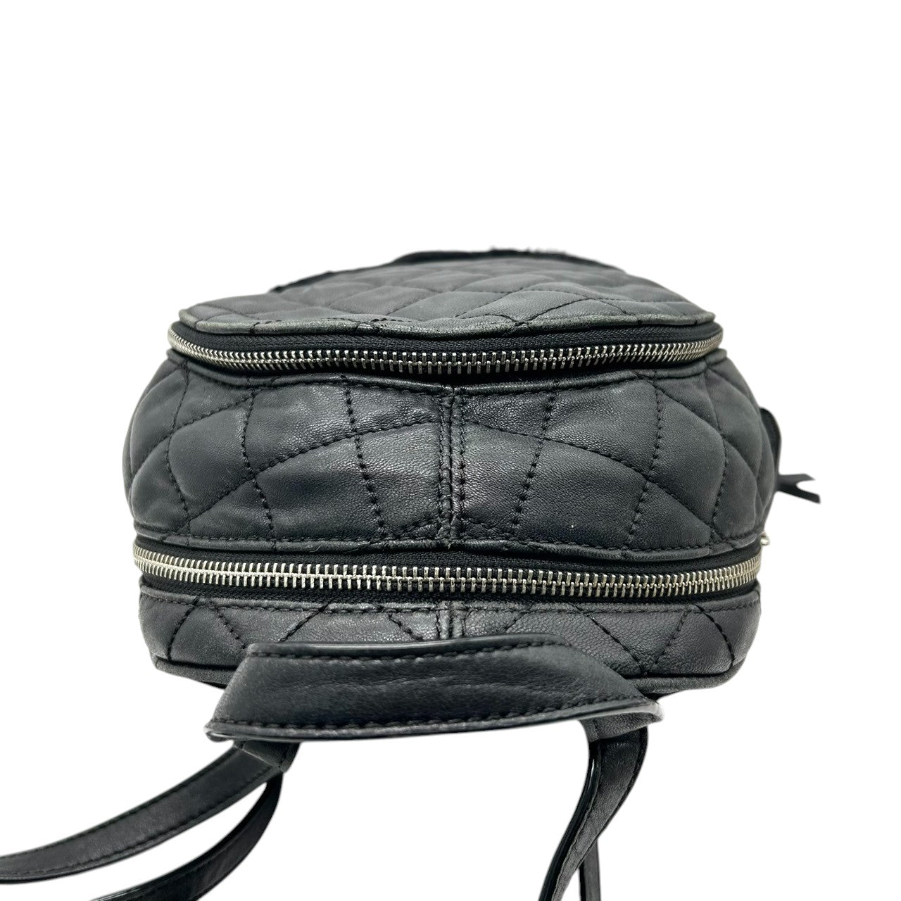 美品 マイケルコース MICHAEL KORS リア Rhea リュック バックパック ミニリュック デイパック キルティング レザー 本革 ファー 異素材 ブラック 黒 シルバー金具 チェーン レディース 小さめ コンパクト エレガント 鞄 カバン T