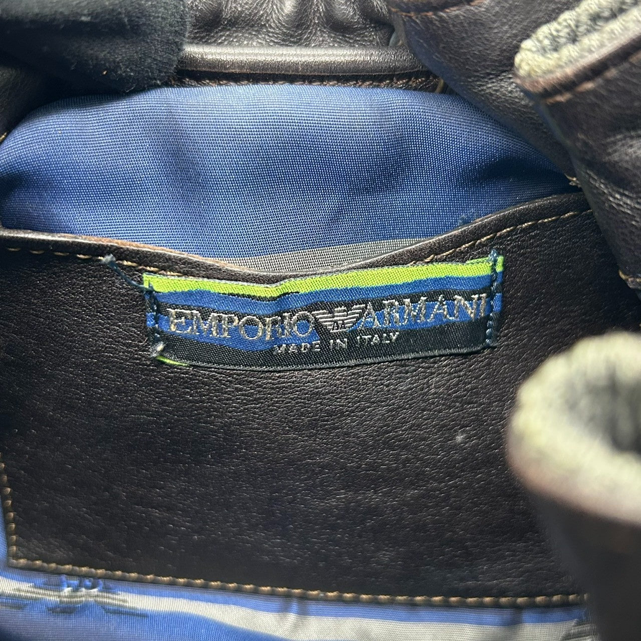 美品 エンポリオアルマーニ EMPORIO ARMANI ショルダーバッグ ハンドバッグ デニム キャンバス レザー 本革 グレー ダークブラウン ロゴチャーム イーグル ギャザー イタリア製 レディース 肩掛け 鞄 カバン カジュアル s88