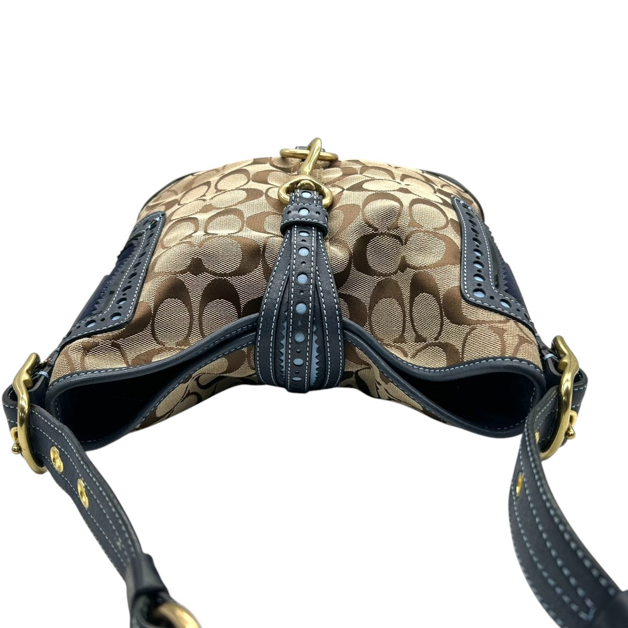 【極美品】コーチ COACH シグネチャー ワンショルダーバッグ ハンドバッグ キャンバス レザー スエード ネイビー ブラウン 異素材 切替 ゴールド金具 ビンテージ風 クラシック エレガント 上品 レディース 肩掛け可 1424 S