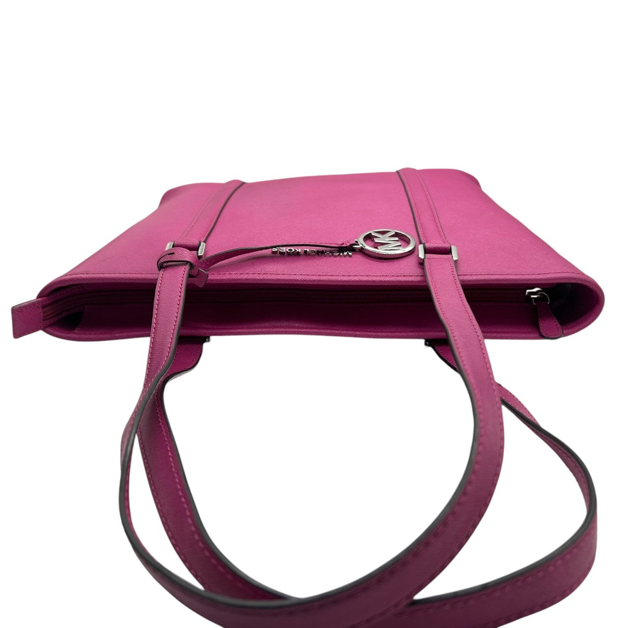 【美品】マイケルコース MICHAEL KORS トートバッグ ワンショルダー 肩掛け A4収納可 自立可 PVC サフィアーノ調 パープル ピンク マゼンタ 紫 シルバー金具 MKチャーム ロゴ 通勤 通学 レディース 鞄 ビジネス エレガント s87