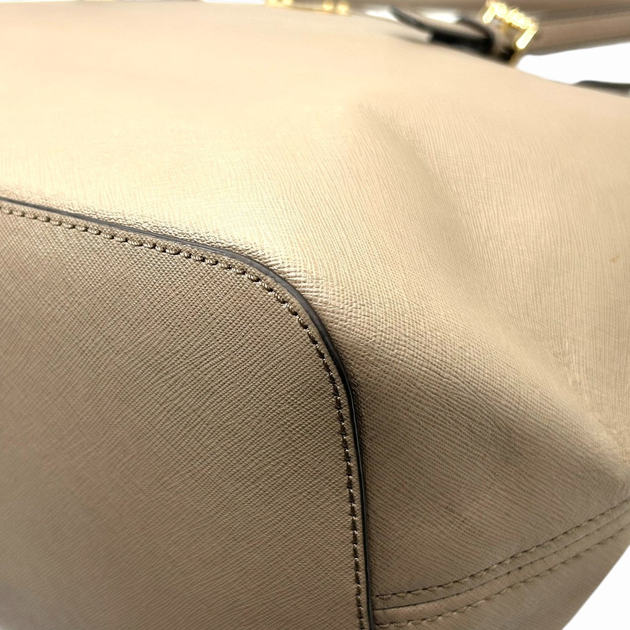 美品 マイケルコース MICHAEL KORS トートバッグ ショルダーバッグ ジェットセット トラベル A4収納可 自立可 ワンショルダー 大容量 PVC レザー ベージュ グレージュ ゴールド金具 ロゴプレート レディース 通勤 通学 鞄 カバン s87