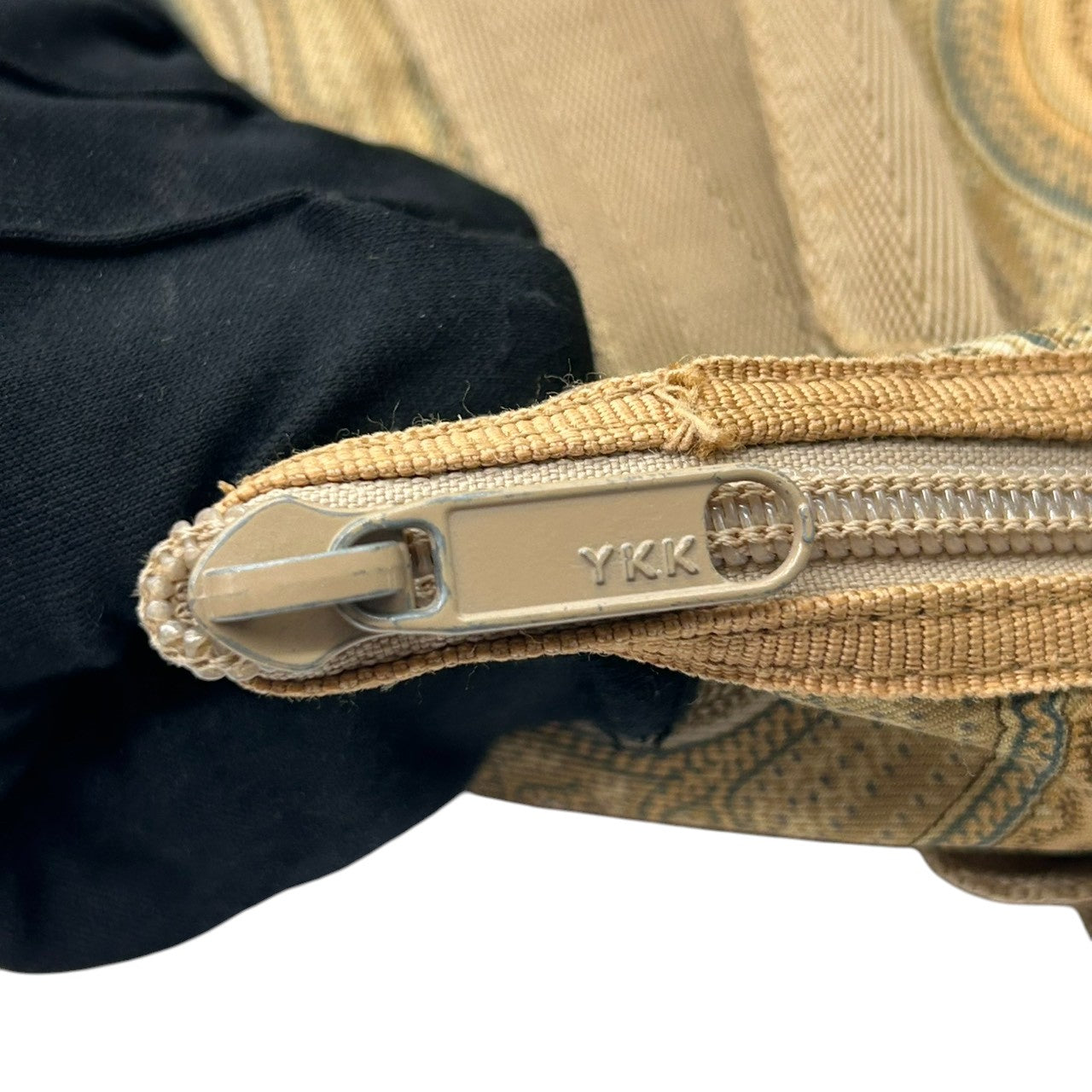 美品 エトロ ETRO トートバッグ ハンドバッグ ペイズリー柄 総柄 ナイロン ベージュ ブラウン マルチカラー ロゴパッチ Profumi レディース ビンテージ クラシック レトロ カジュアル エレガント 手提げ サブバッグ 和装 鞄 カバン s94