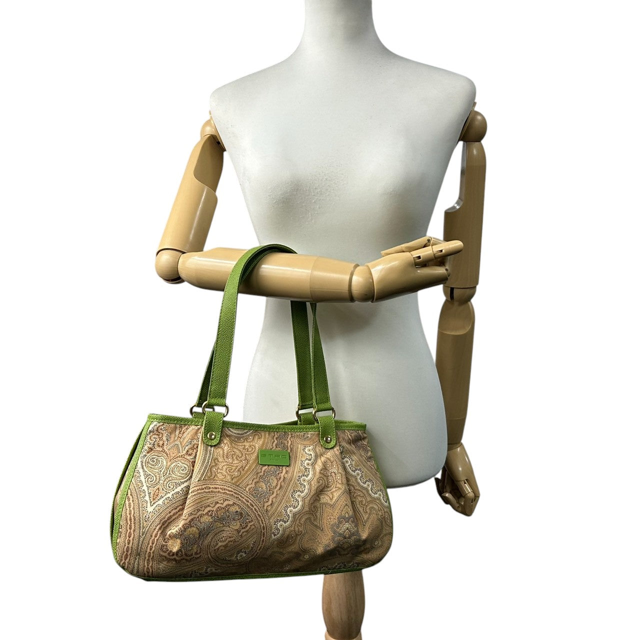 美品 エトロ ETRO ハンドバッグ トートバッグ ペイズリー柄 総柄 ナイロン レザー 本革 グリーン 黄緑 バイカラー ワンショルダー 肩掛け 軽量 Profumi プロフーミ レディース ビンテージ クラシック レトロ カジュアル 鞄 カバン s94