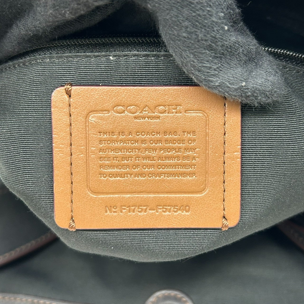 コーチ COACH レクシー ショルダーバッグ トートバッグ エクスプローデッド レップス ジャカード キャンバス レザー 本革 ブラック グレー チェーン F57540 ロゴチャーム レディース 肩掛け 通勤 多収納 エレガント 鞄 カバン s96