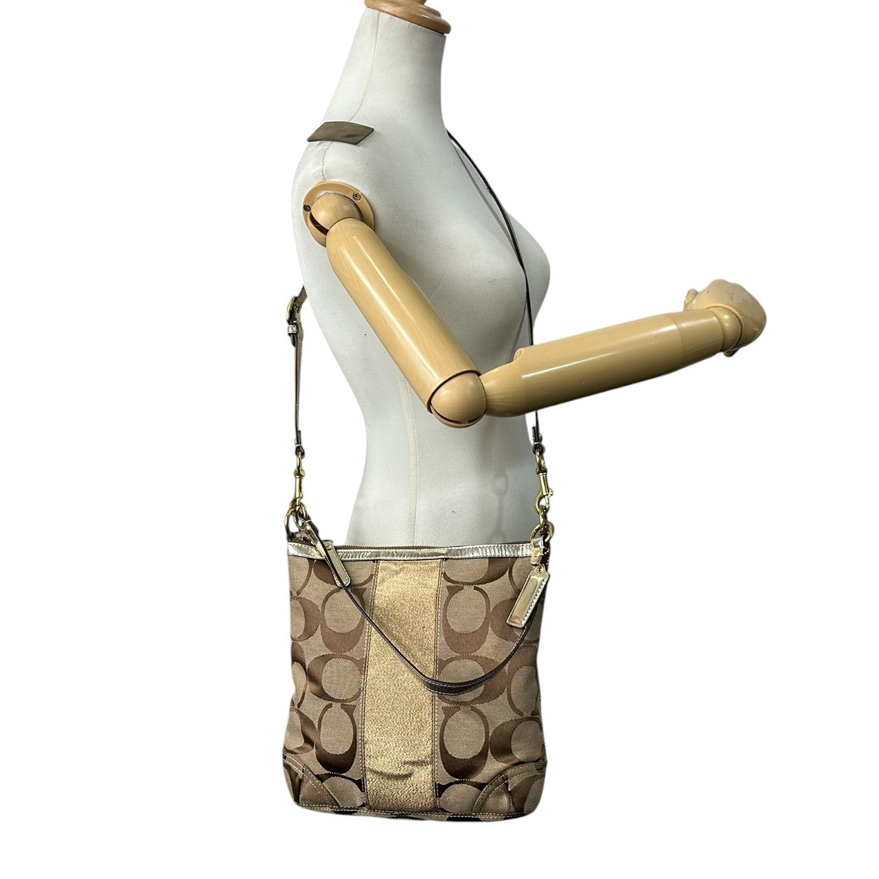 コーチ COACH ショルダーバッグ ハンドバッグ 2WAY シグネチャー F13278 キャンバス レザー ベージュ ゴールド ラメ ストライプ パーカー 斜め掛け ワンショルダー 肩掛け クロスボディ レディース 鞄 カバン カジュアル s86