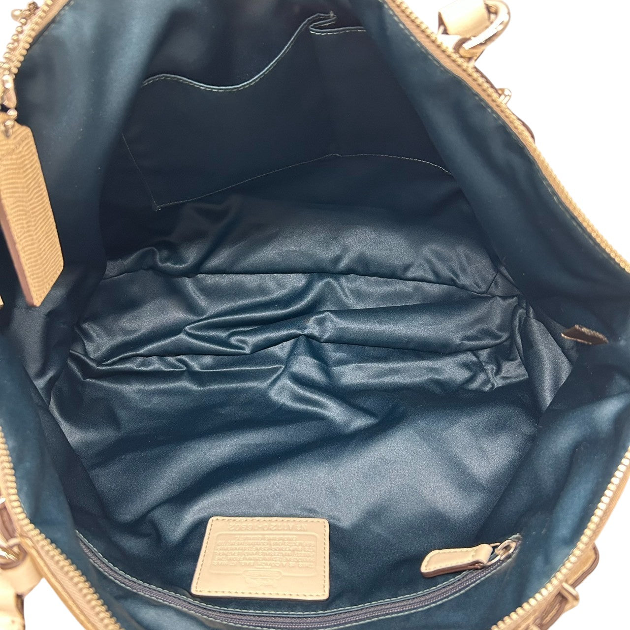 コーチ COACH マディソン オプアート ソフィア 2WAY ショルダーバッグ ハンドバッグ 16902 キャンバス 型押しレザー 本革 ホワイト グレー 斜め掛け ワンショルダー 肩掛け レディース 鞄 カバン カジュアル エレガント 通勤 通学 s86