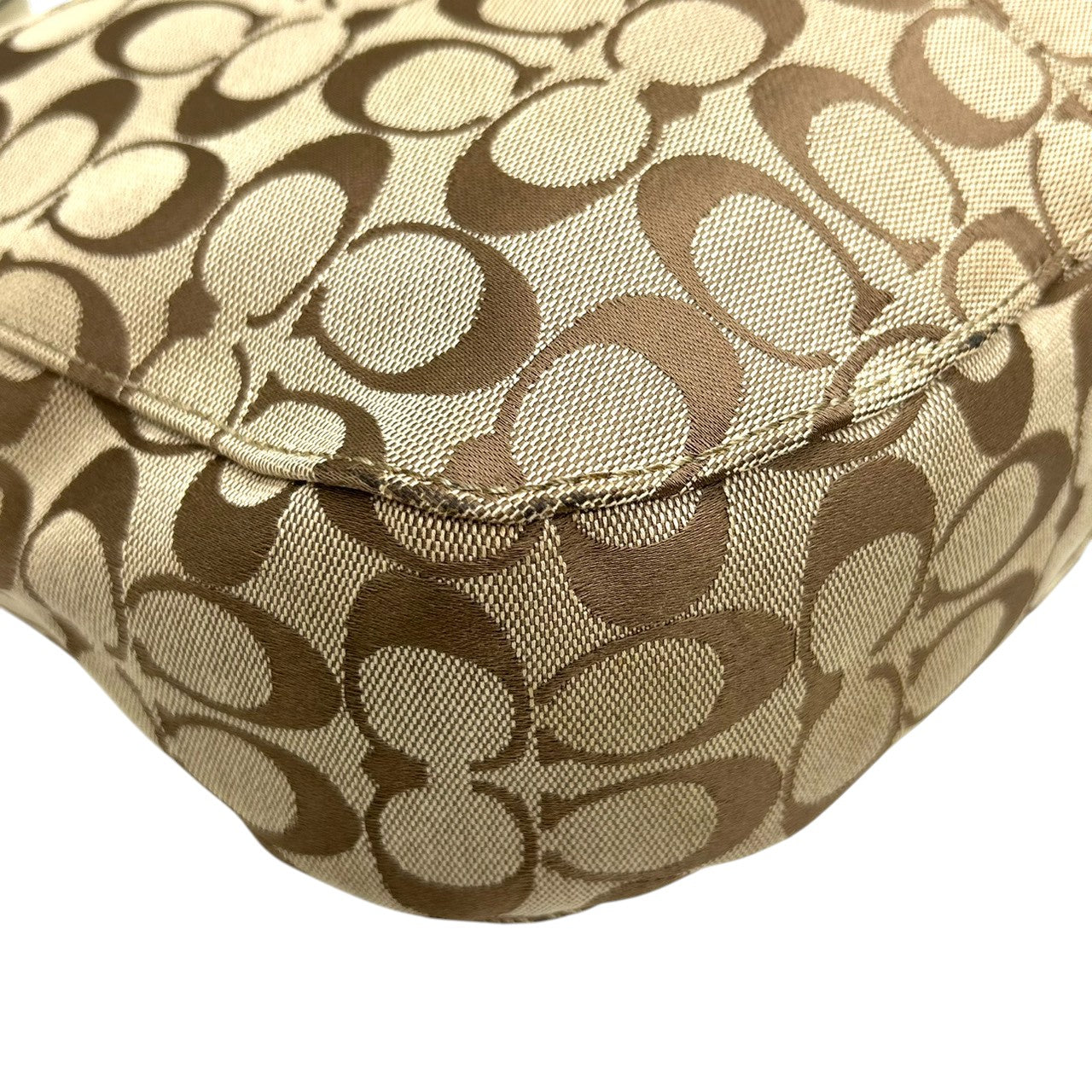 コーチ COACH ショルダーバッグ ハンドバッグ 2WAY シグネチャー F14446 キャンバス レザー 本革 ベージュ ゴールド 斜め掛け ワンショルダー 肩掛け ベルトデザイン レディース 鞄 カバン カジュアル デイリーユース 多機能 s84