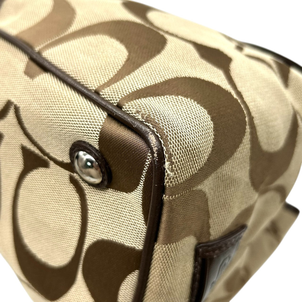 コーチ COACH パーカー シグネチャー トートバッグ ハンドバッグ キャリーオール F13533 キャンバス レザー 本革 ベージュ ブラウン 茶色 ガマ口 キスロック 3室構造 肩掛け ワンショルダー レディース 鞄 カバン 通勤 カジュアル s81