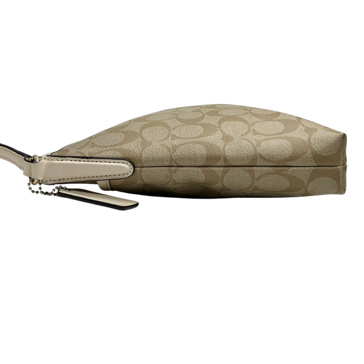 美品 コーチ COACH ショルダーバッグ 斜め掛け可 ファイルバッグ シグネチャー F29210 PVC レザー 本革 ベージュ ホワイト アイボリー 馬車ロゴ ゴールド金具 軽量 薄型 レディース カジュアル 旅行 サブバッグ 鞄 カバン U8
