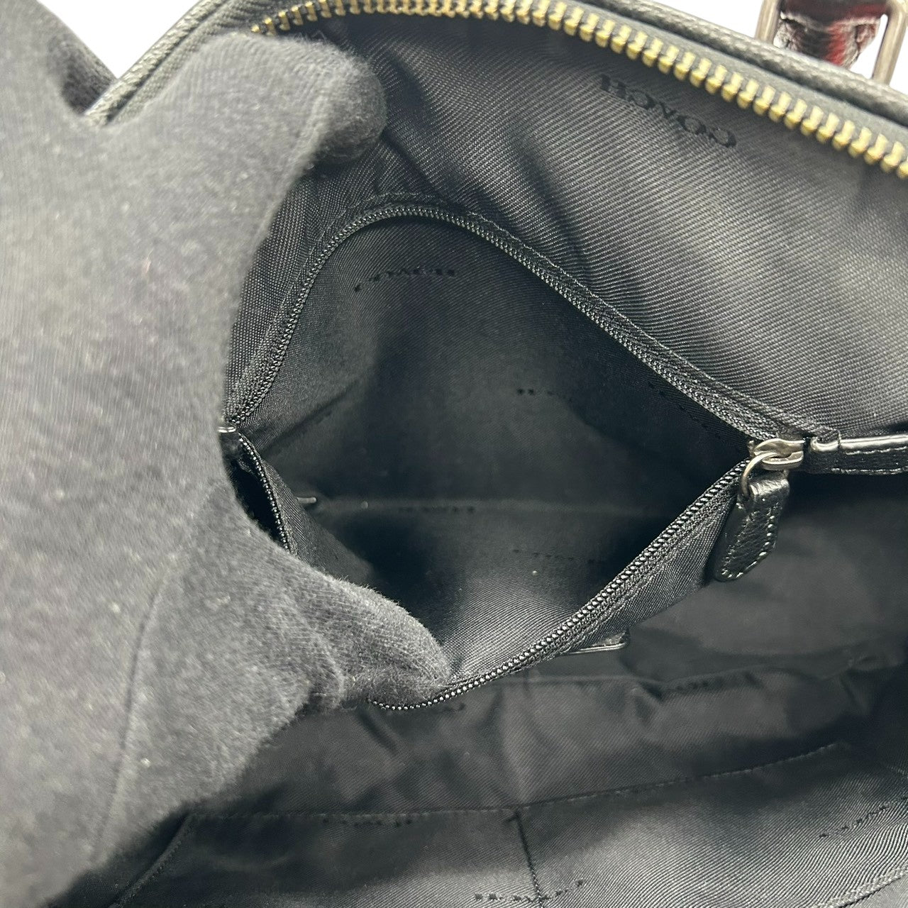 【美品】コーチ COACH 2WAY ハンドバッグ ショルダーバッグ 斜め掛け可 自立可 バッファローチェック チェック柄 レッド ブラック 赤 黒 レザー 本革 36114 カジュアル エレガント クラシック ビンテージ 上品 鞄 カバン レディース U1