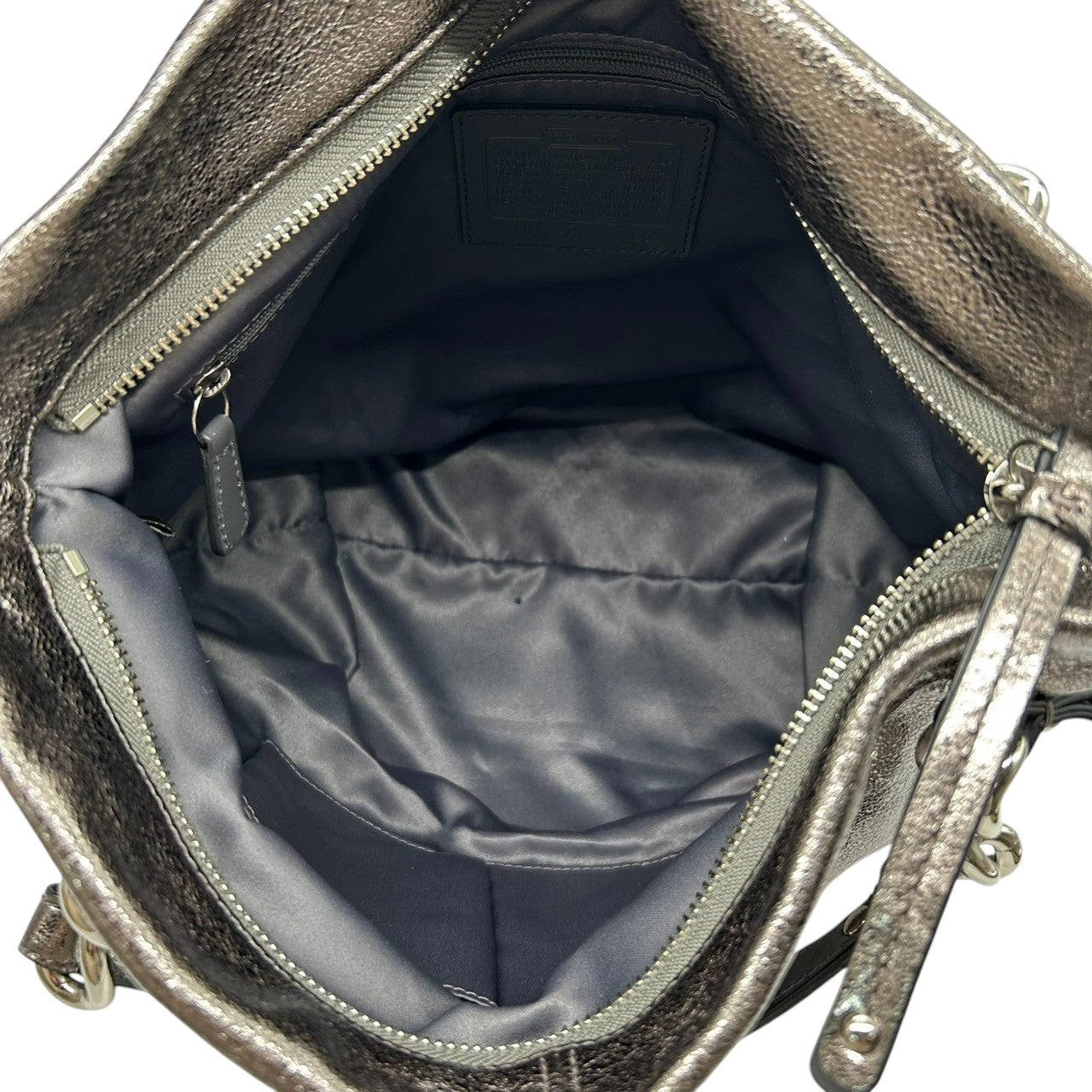 【美品】コーチ COACH アシュレイ メタリック レザー ホーボー ハンドバッグ 手提げ シルバー 銀 ガンメタル チェーン ギャザー ドレープ 本革 パーティー お出かけ ラグジュアリー エレガント レディース 鞄 カバン F17165 H1176 U3