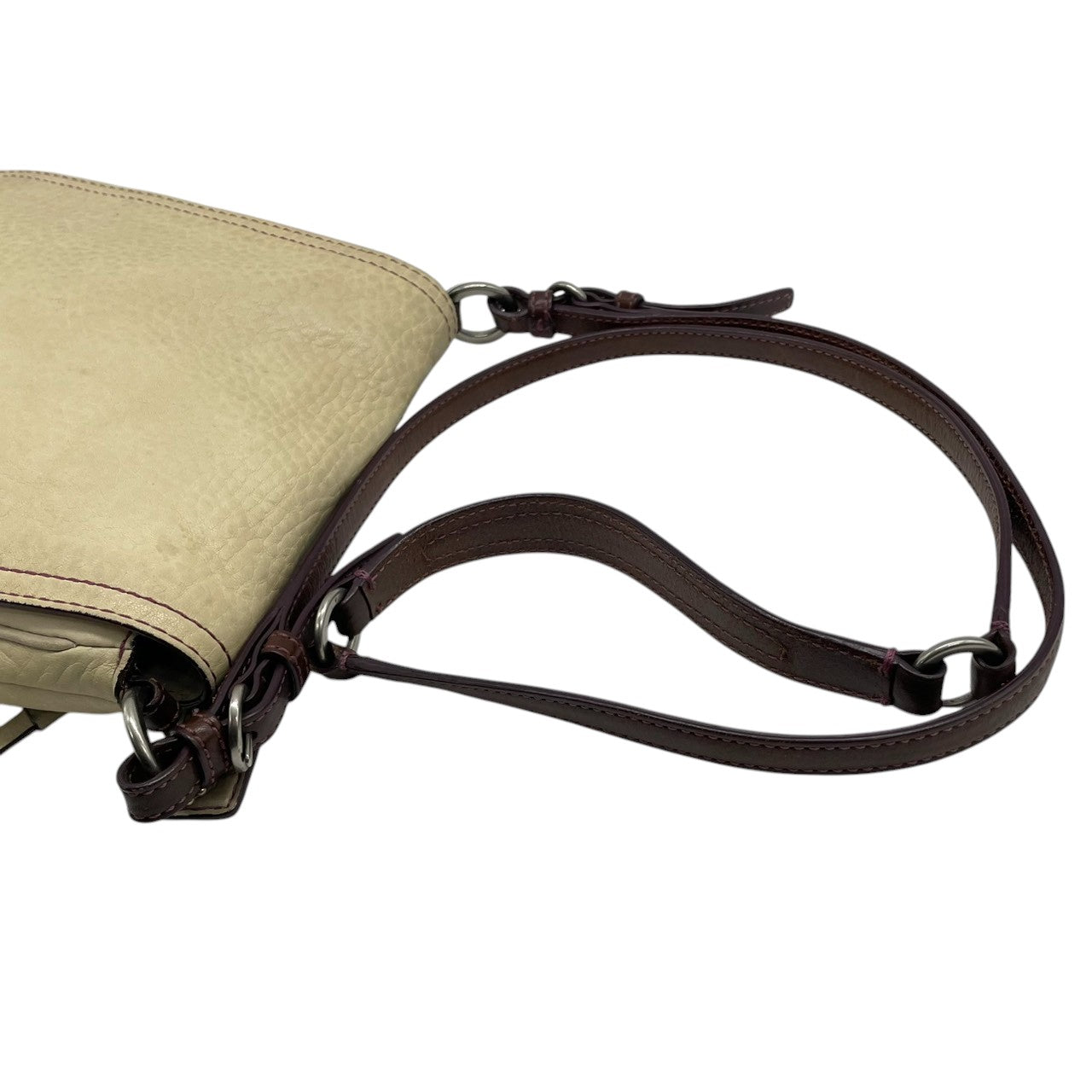 【良品】コーチ COACH シボ革 レザー ショルダーバッグ 斜め掛け クロスボディ アイボリー パープル ステッチ 本革 9382 ビンテージ クラシック レトロ カジュアル デイリー レディース 鞄 カバン U12