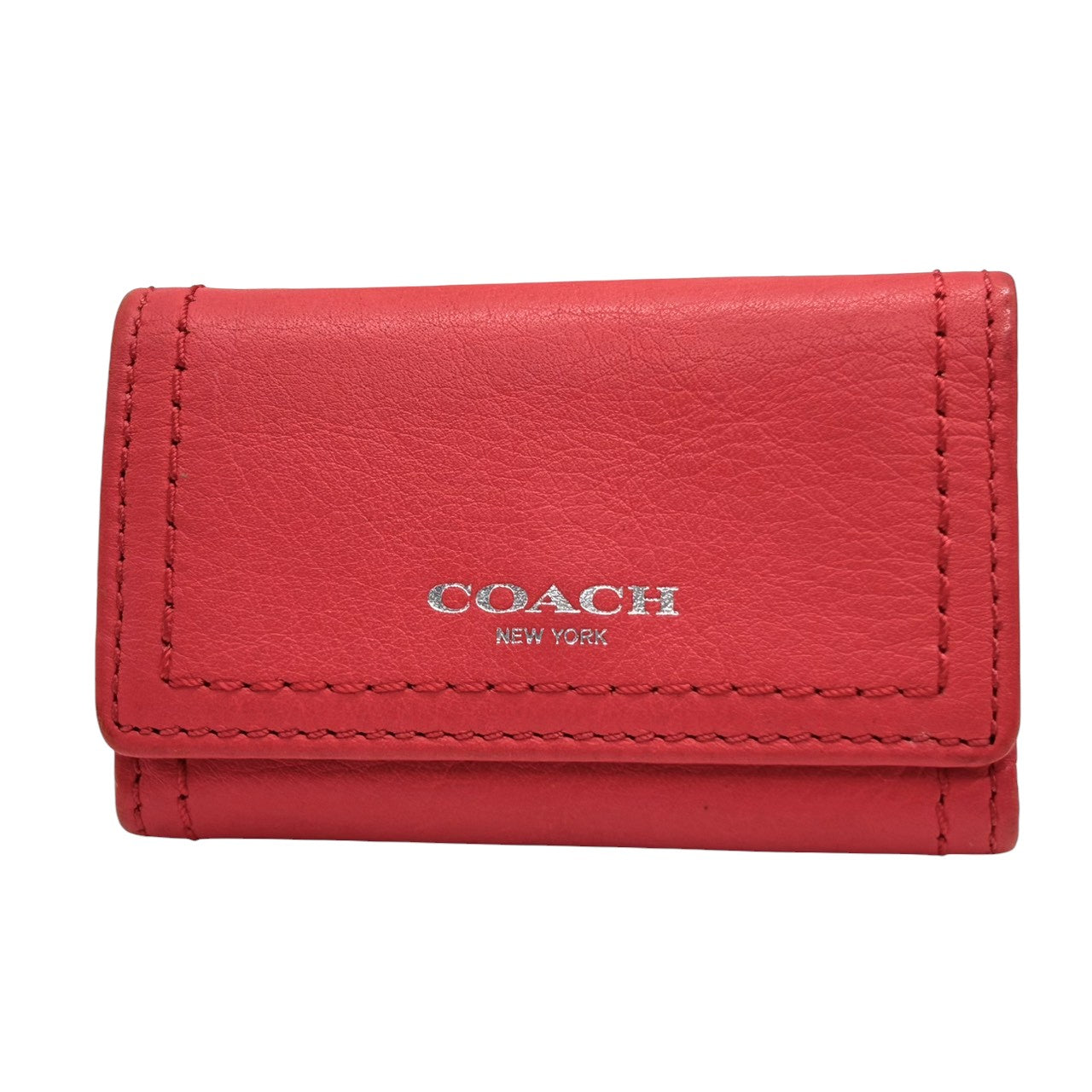 【美品】コーチ COACH キーケース 6連 鍵入れ レザー 本革 ピンク レッド 赤 ビビッドカラー シルバー金具 ロゴ ステッチ コンパクト 軽量 レディース 普段使い ビジネス 小物 ギフト プレゼント M4