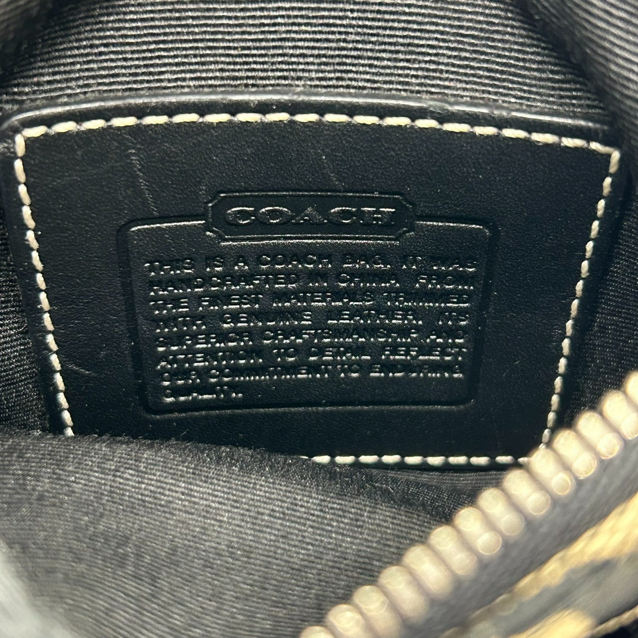 【良品】コーチ COACH シグネチャー ショルダーバッグ サコッシュ ポシェット 斜め掛け クロスボディ キャンバス レザー ブラック 黒 グレー 縦型 スリム 薄型 軽量 メンズ レディース ユニセックス 鞄 カバン 旅行 散歩 s2