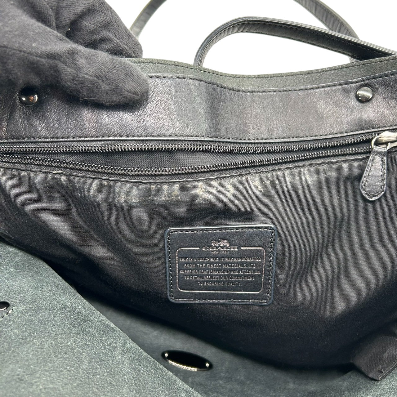 コーチ COACH マーケット トート 37756 トートバッグ ショルダーバッグ 肩掛け ワンショルダー A4収納可 大容量 メタリック レザー 本革 シルバー 銀 ガンメタル金具 ターンロック 通勤 通学 レディース 鞄 カバン スタイリッシュ s7
