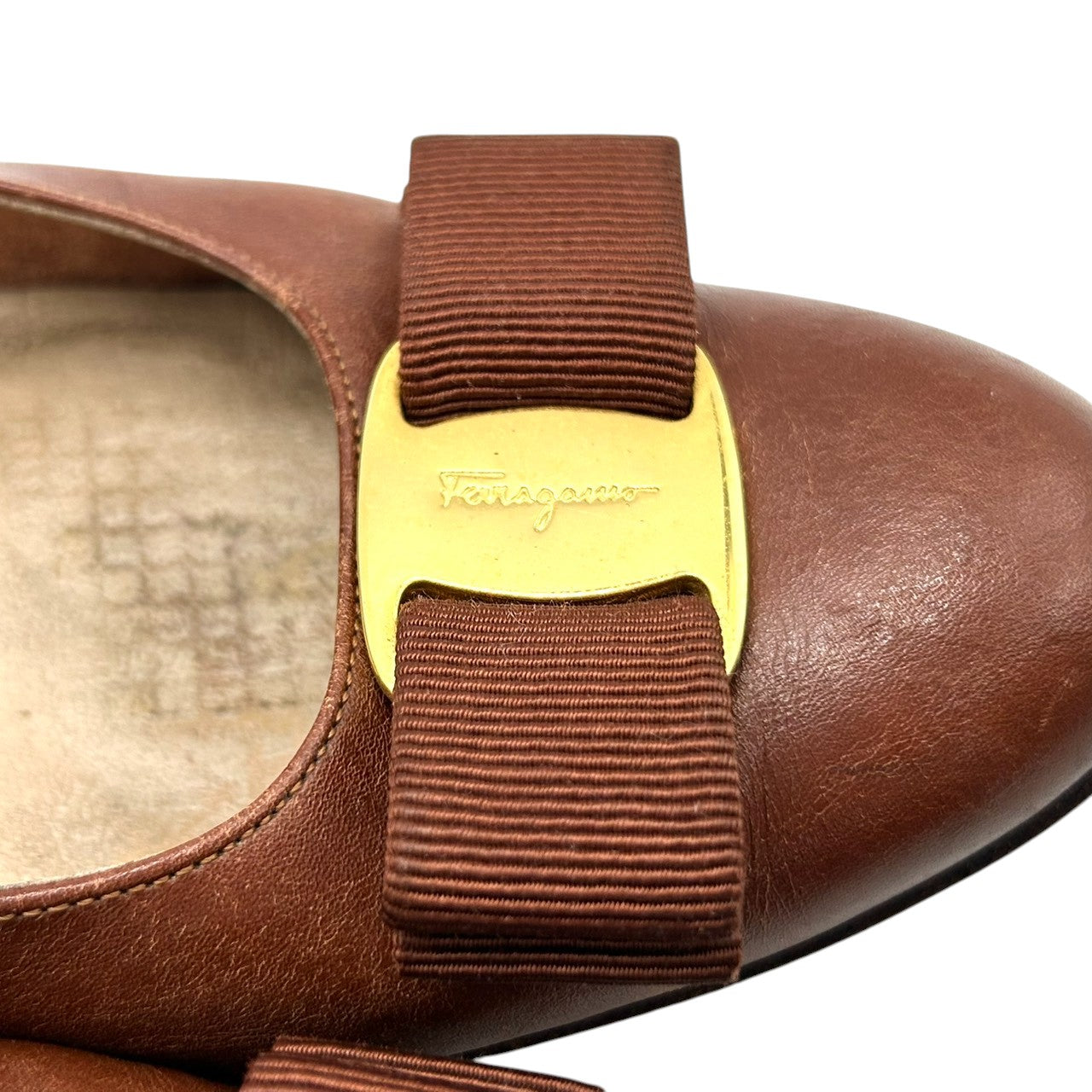 【訳あり】サルヴァトーレ フェラガモ Salvatore Ferragamo パンプス ヴァラ リボン レザー 本革 ブラウン 茶色 5 1/2 23cm ヴィンテージ レトロ レディース 婦人靴 イタリア製 リペアベース CT1