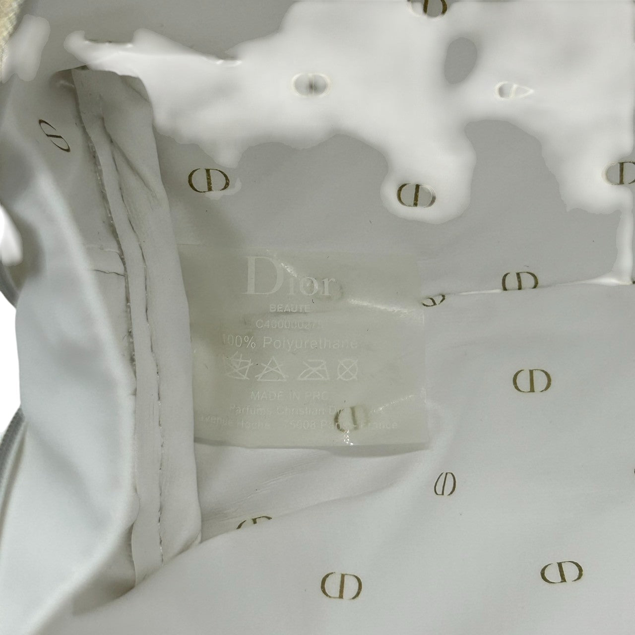 【美品】クリスチャン ディオール Christian Dior ポーチ メイクポーチ コスメポーチ 小物入れ ホワイト 白 レザー スタッズ CDロゴ ゴールド金具 エレガント シンプル ラグジュアリー レディース 鞄 カバン J