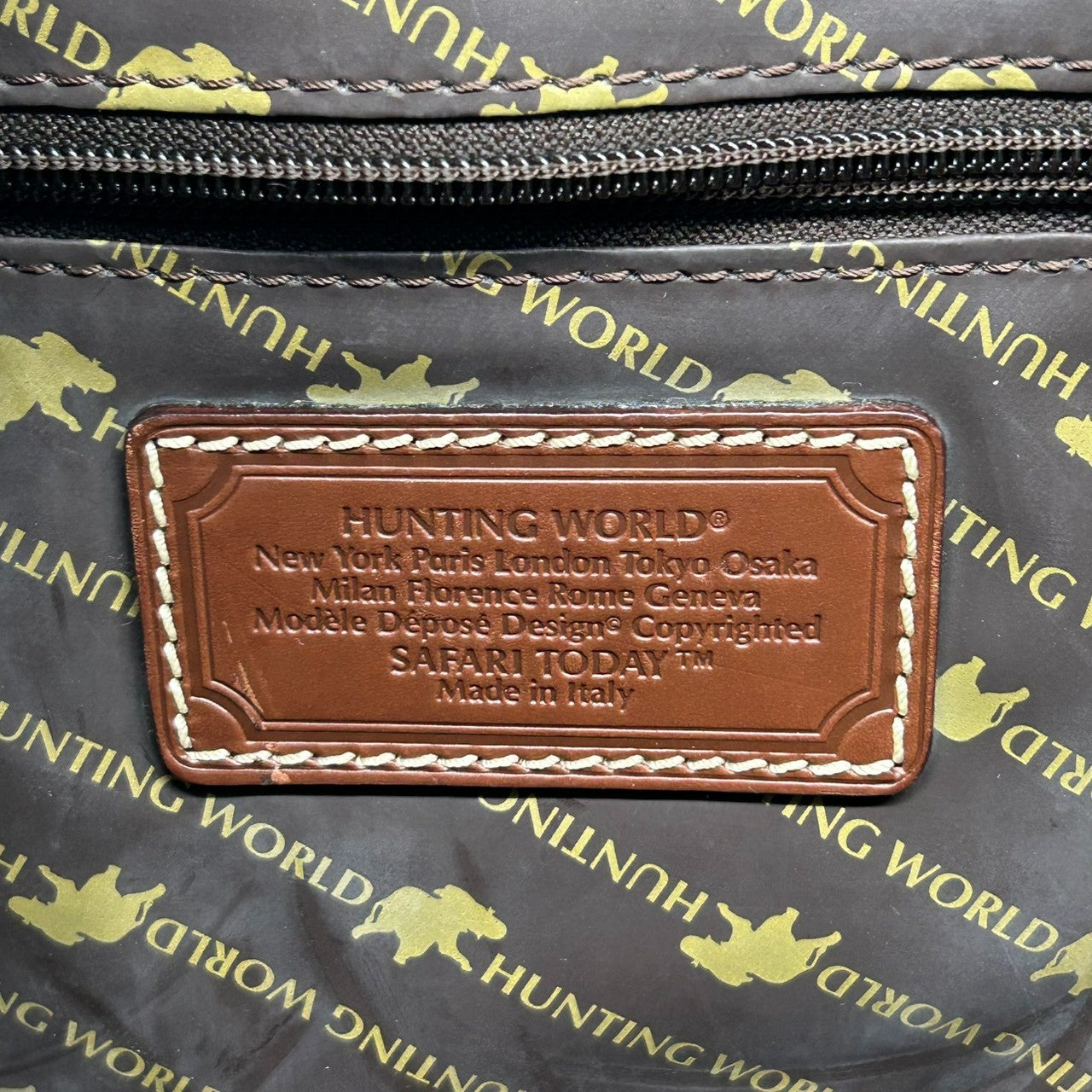 【美品】ハンティングワールド HUNTING WORLD トートバッグ 肩掛け ワンショルダー ナイロン レザー カーキ グリーン ブラウン バイカラー ビッグロゴ ヴィンテージ レトロ A4収納可 大容量 軽量 メンズ レディース s5