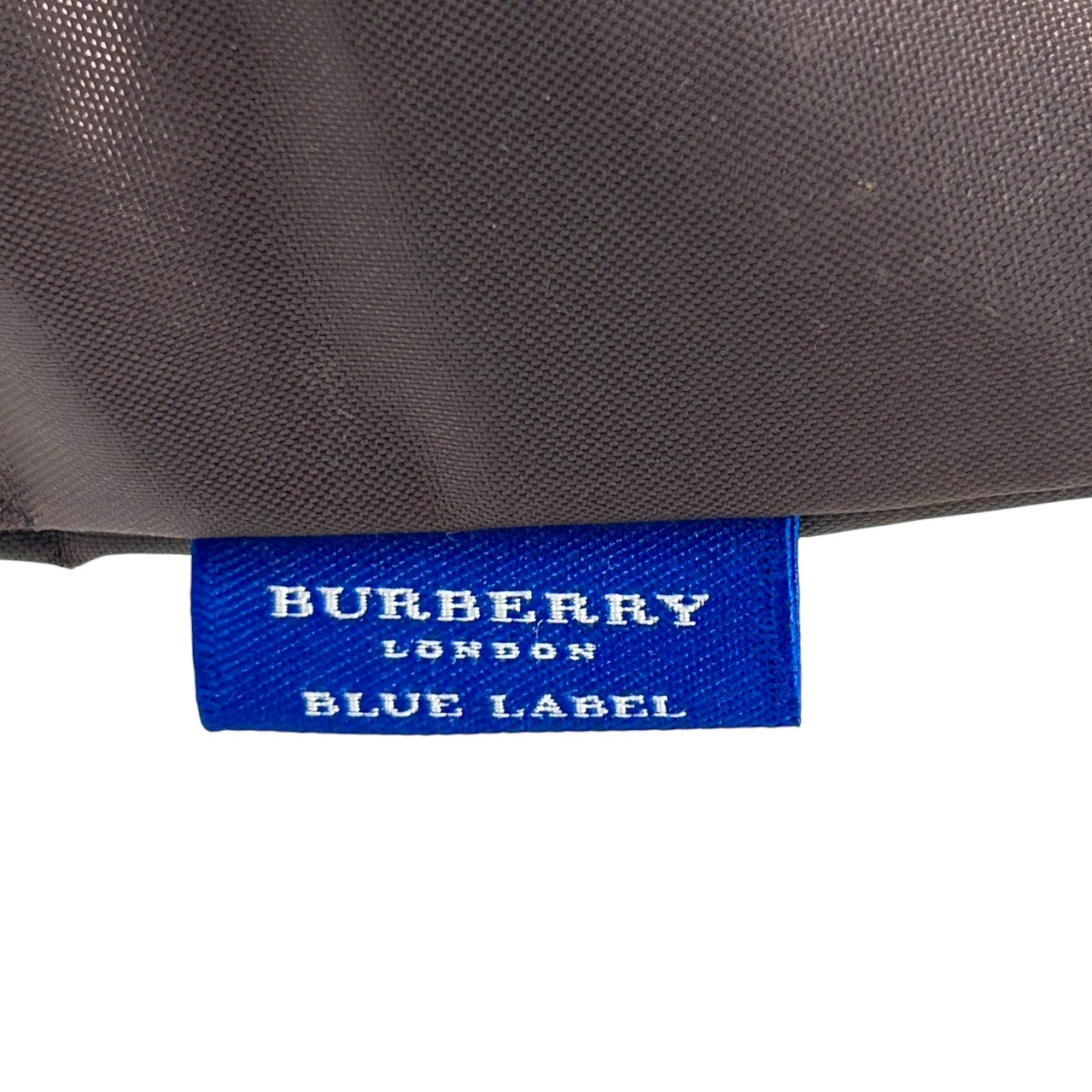 【美品】バーバリー ブルーレーベル BURBERRY トートバッグ ハンドバッグ ナイロン レザー ダークブラウン こげ茶 底チェック ノバチェック 舟型 軽量 大容量 マチ広 ランチバッグ カジュアル レディース 鞄 カバン s11