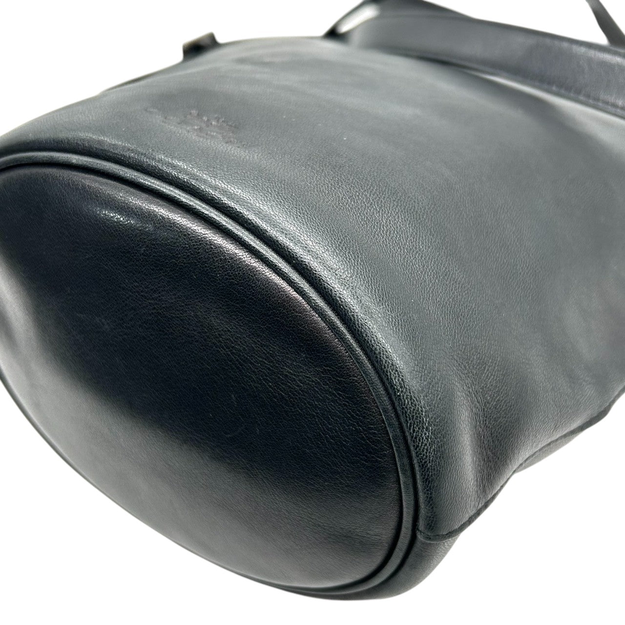 【美品】コーチ COACH ショルダーバッグ 32281 レザー 本革 ブラック 黒 斜め掛け可 ビンテージ クラシック エレガント レディース バケツ型 ダッフル 巾着 シンプル ミニバッグ 鞄 ポーチ ポシェット ロゴ 型押し ブリーカー ギフト s9
