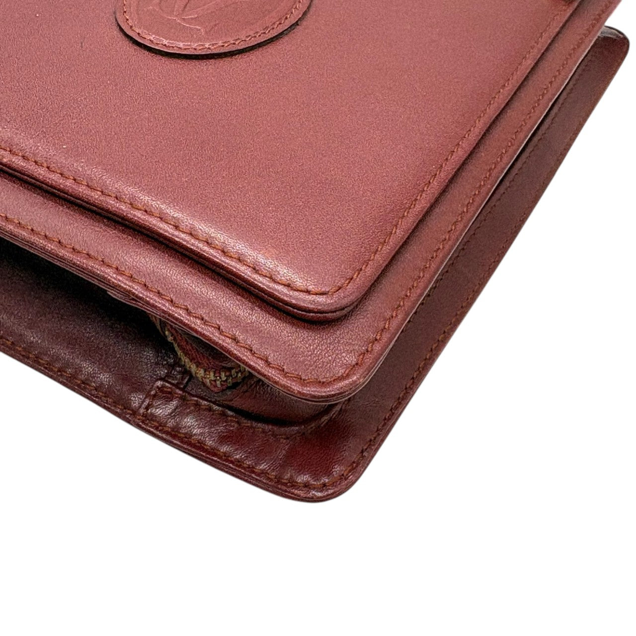カルティエ Cartier マストライン クラッチバッグ ボルドー ワインレッド レザー 本革 ゴールド 金具 ヴィンテージ ビンテージ レトロ クラシック エレガント ギャランティカード付き 美品 高級 希少 パーティー 2C ロゴ ユニセックス 鞄 i