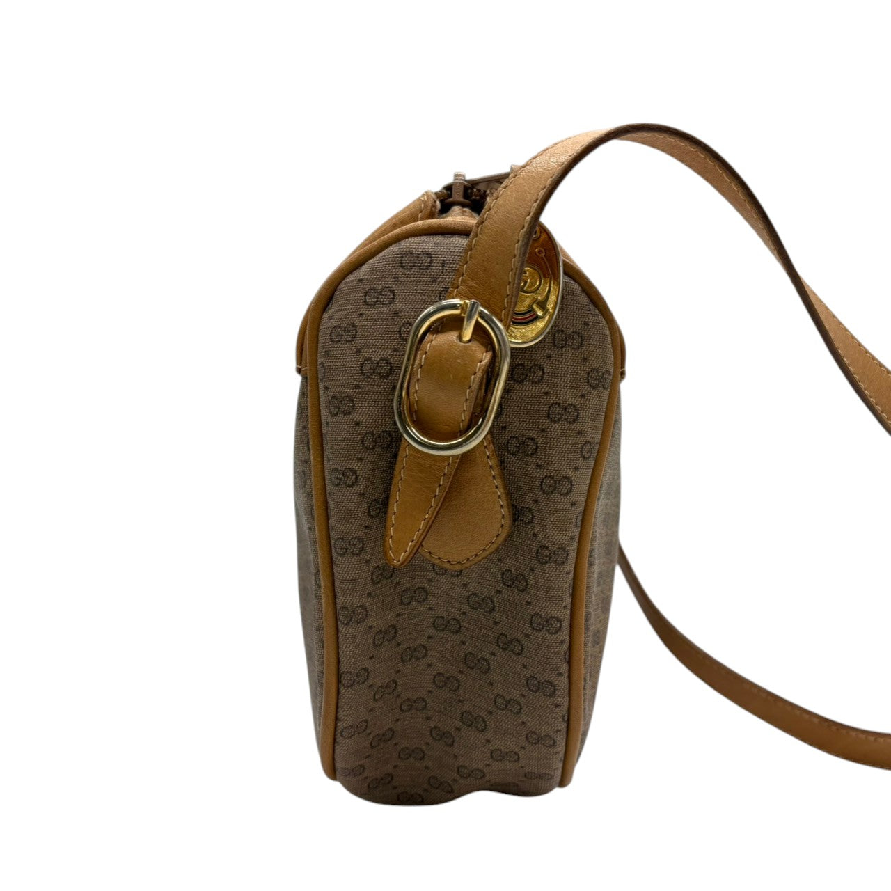 グッチ GUCCI オールドグッチ ショルダーバッグ クロスボディ 斜め掛け可 マイクロGG シェリーライン PVC レザー ブラウン 茶 ゴールド金具 ヴィンテージ ビンテージ クラシック エレガント 希少 レア カバン 鞄 レディース お出かけ Q