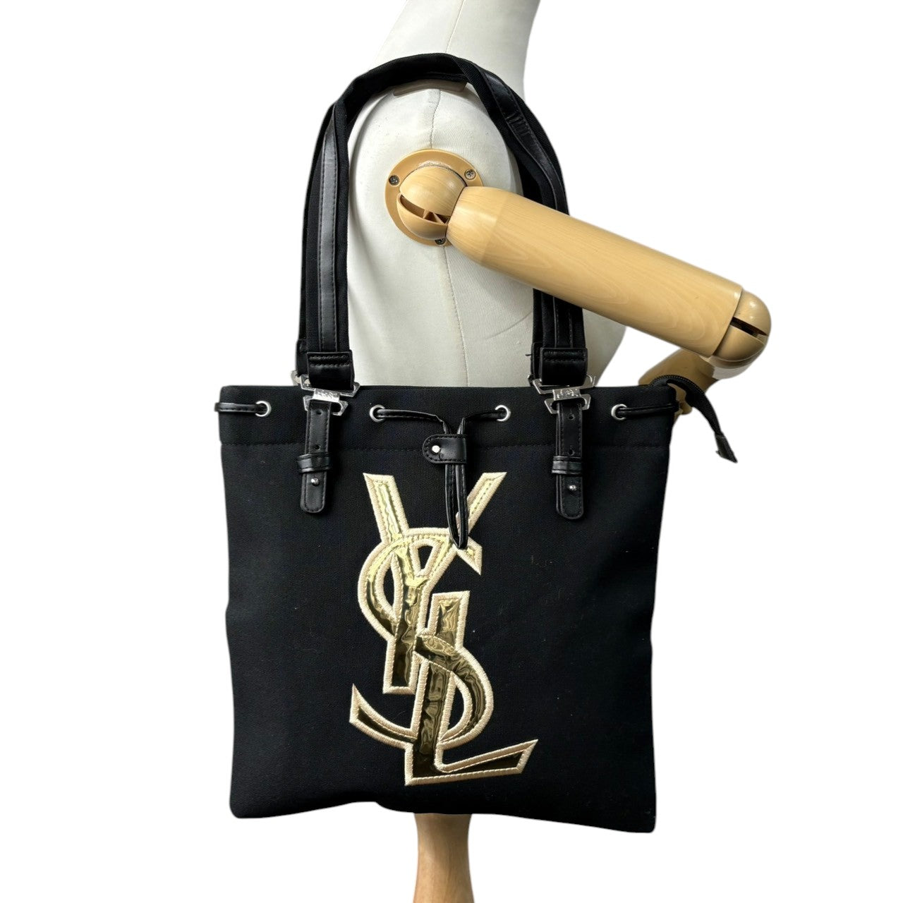 イヴサンローラン Yves Saint Laurent YSL トートバッグ ハンドバッグ 肩掛け ワンショルダー キャンバス レザー ブラック 黒 ゴールド金具 ビッグロゴ デカロゴ クラシック エレガント ヴィンテージ ビンテージ s22